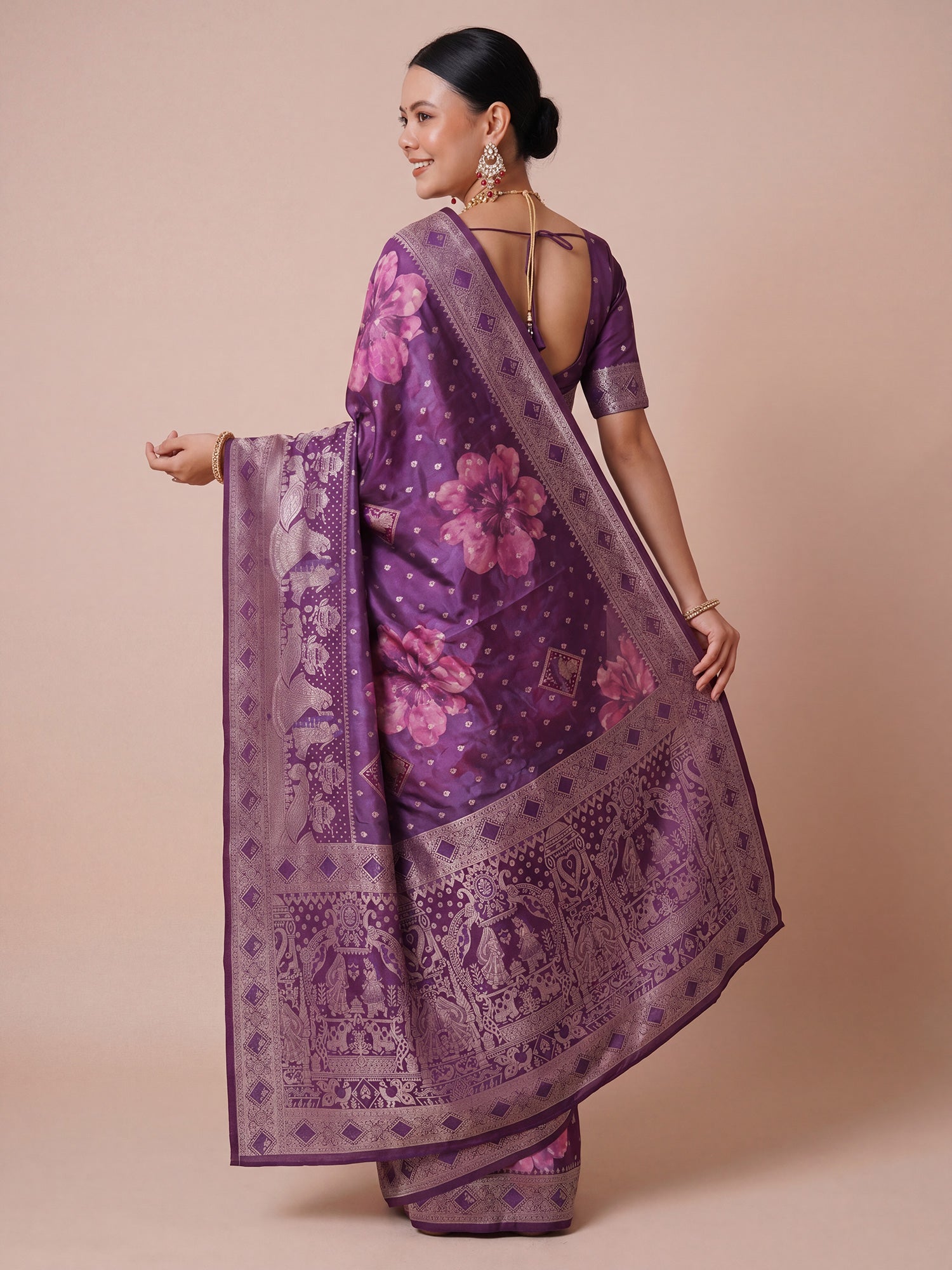 Purple Jacquard saree – detail view 1
