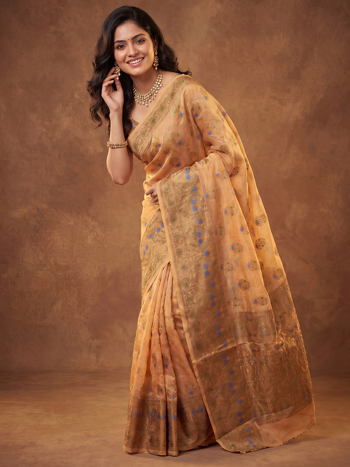 Orange Silk Blend saree – detail view 2
