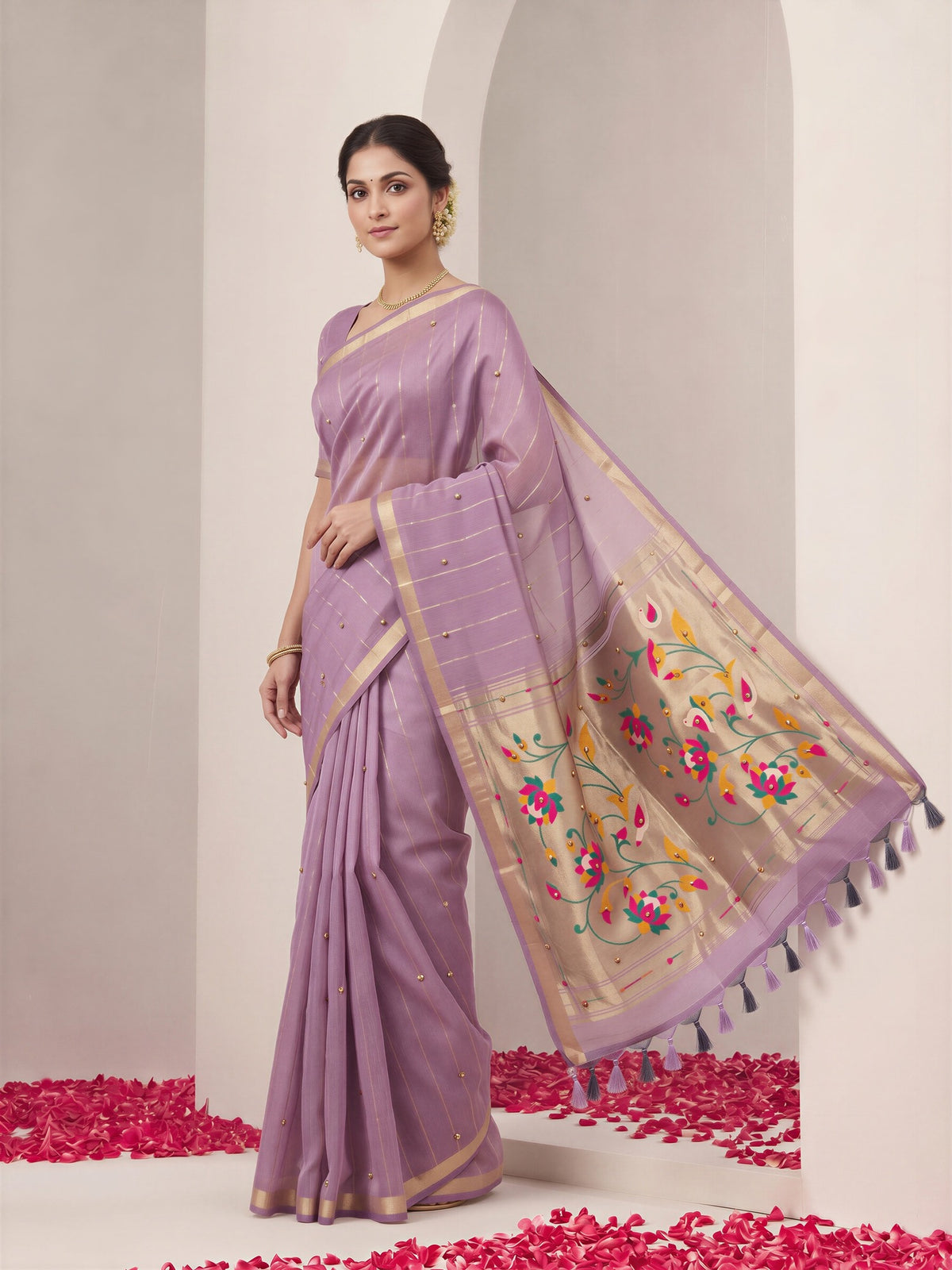 Lavender Silk Blend saree – detail view 2