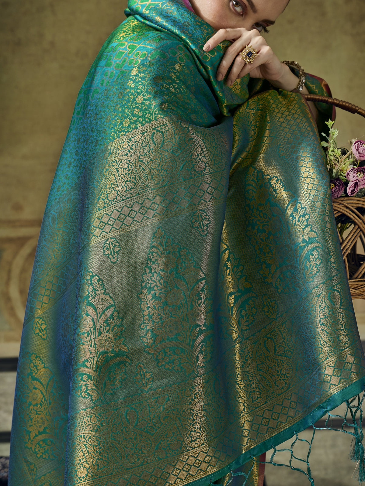 Teal Blue Pure Silk saree – detail view 1