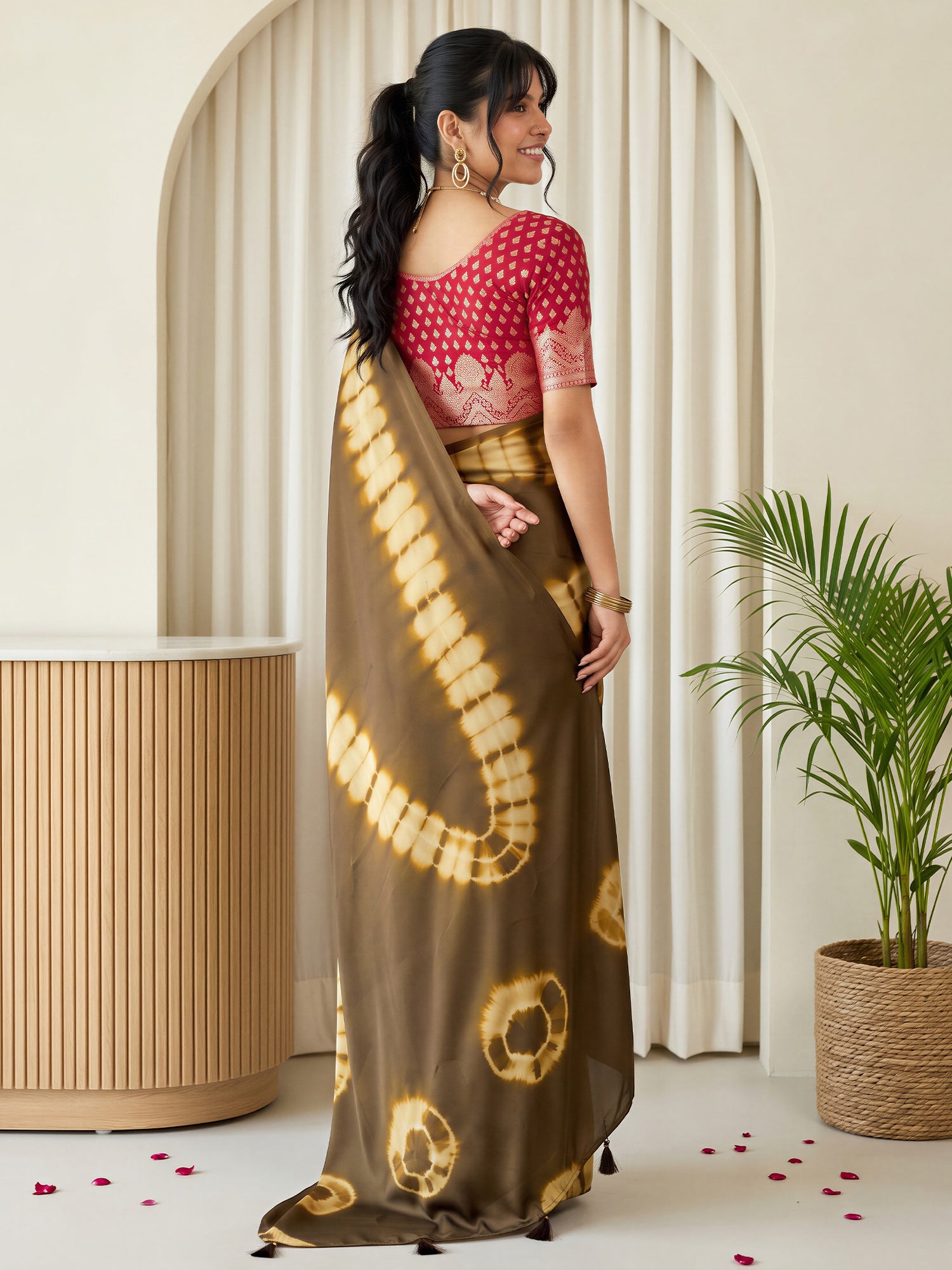 Brown Satin Silk saree – detail view 1