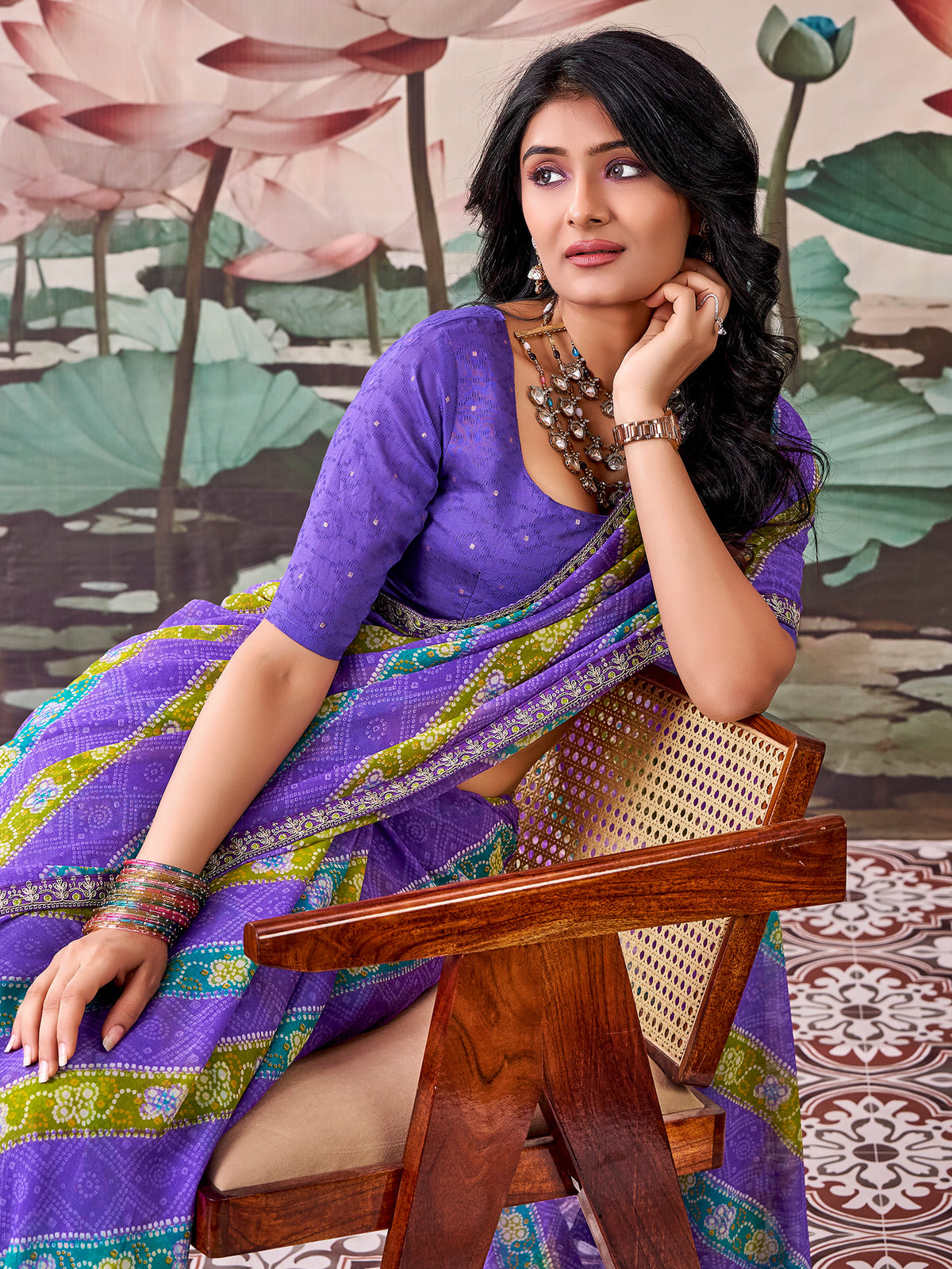 Violet Georgette saree – detail view 3