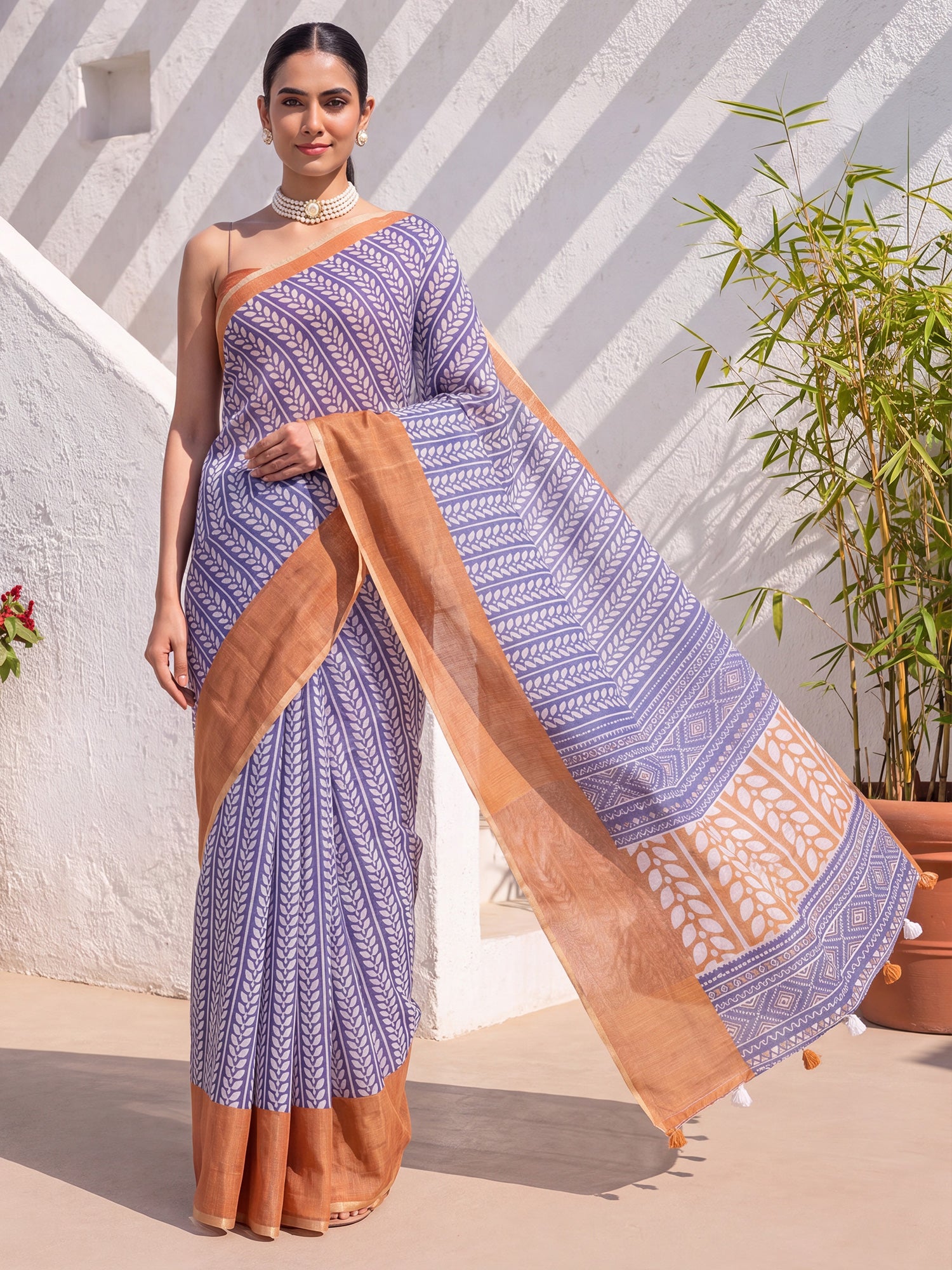 Blue Cotton Linen saree – detail view 3