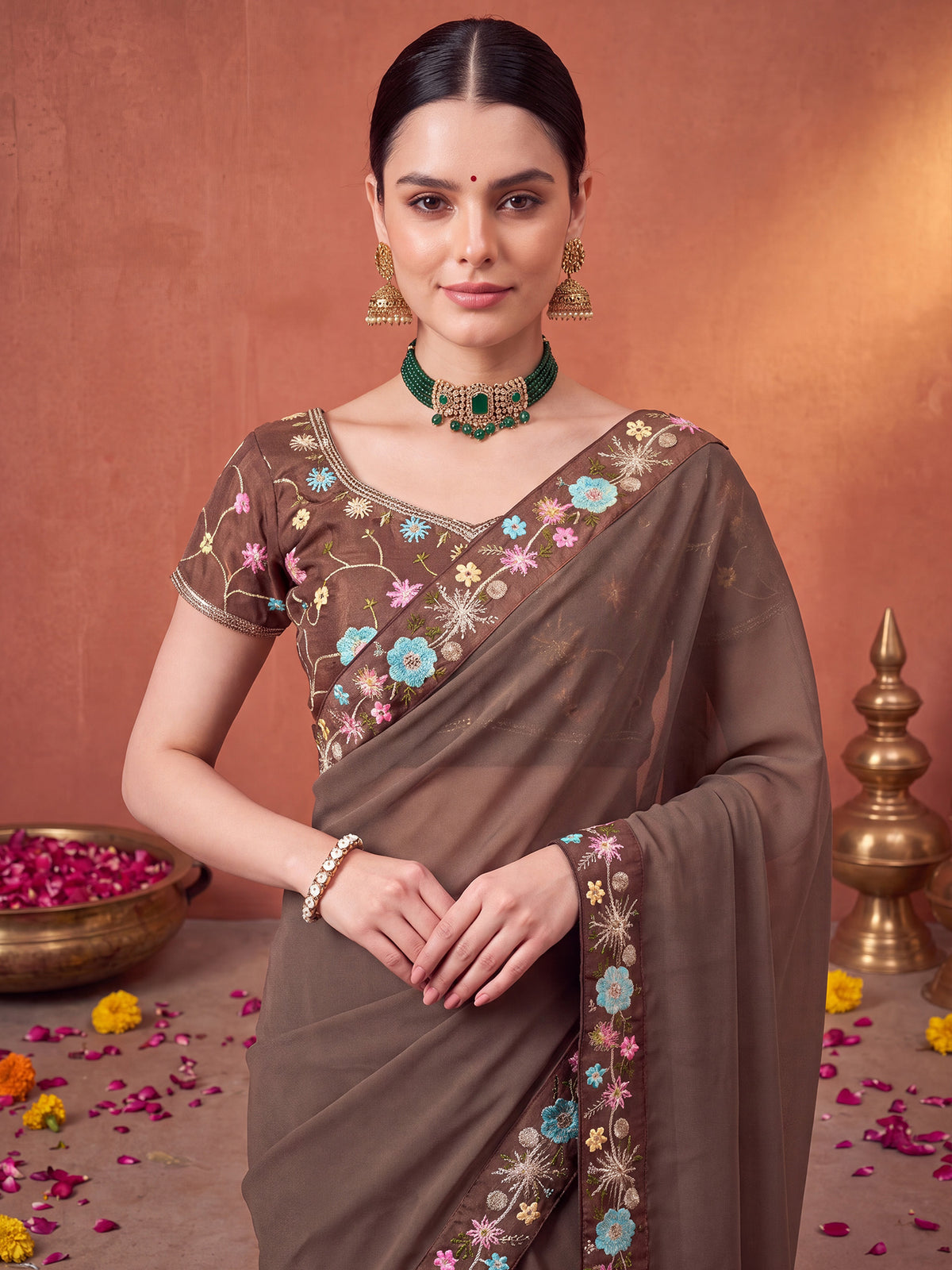Brown Poly Georgette saree – detail view 4