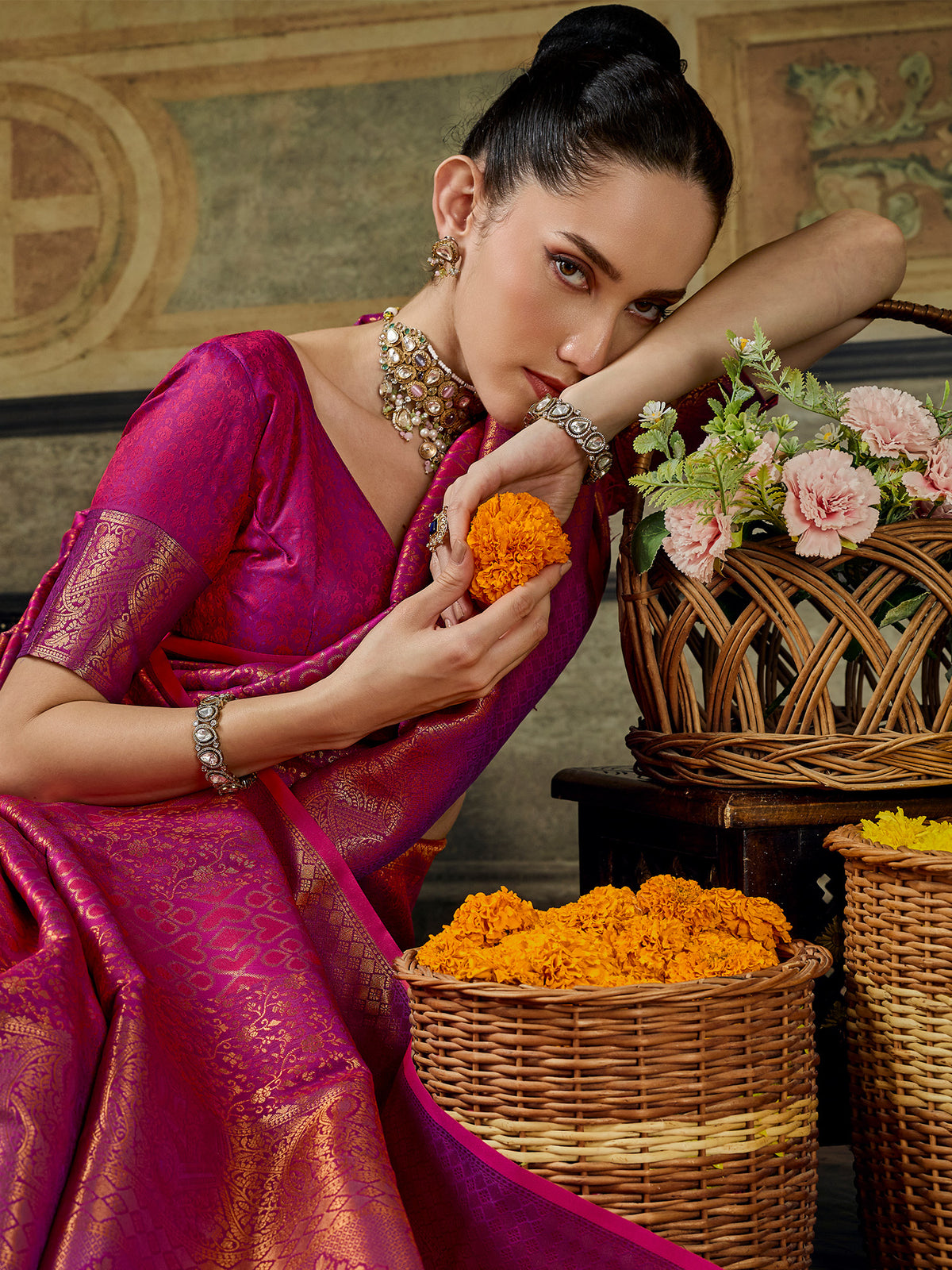 Magenta Pure Silk saree – detail view 1