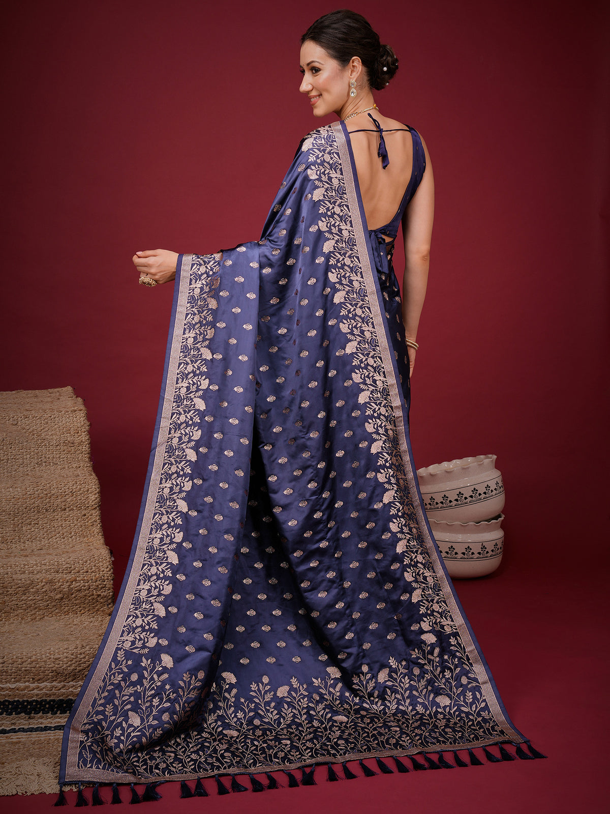 Navy Blue Silk Blend saree – detail view 1