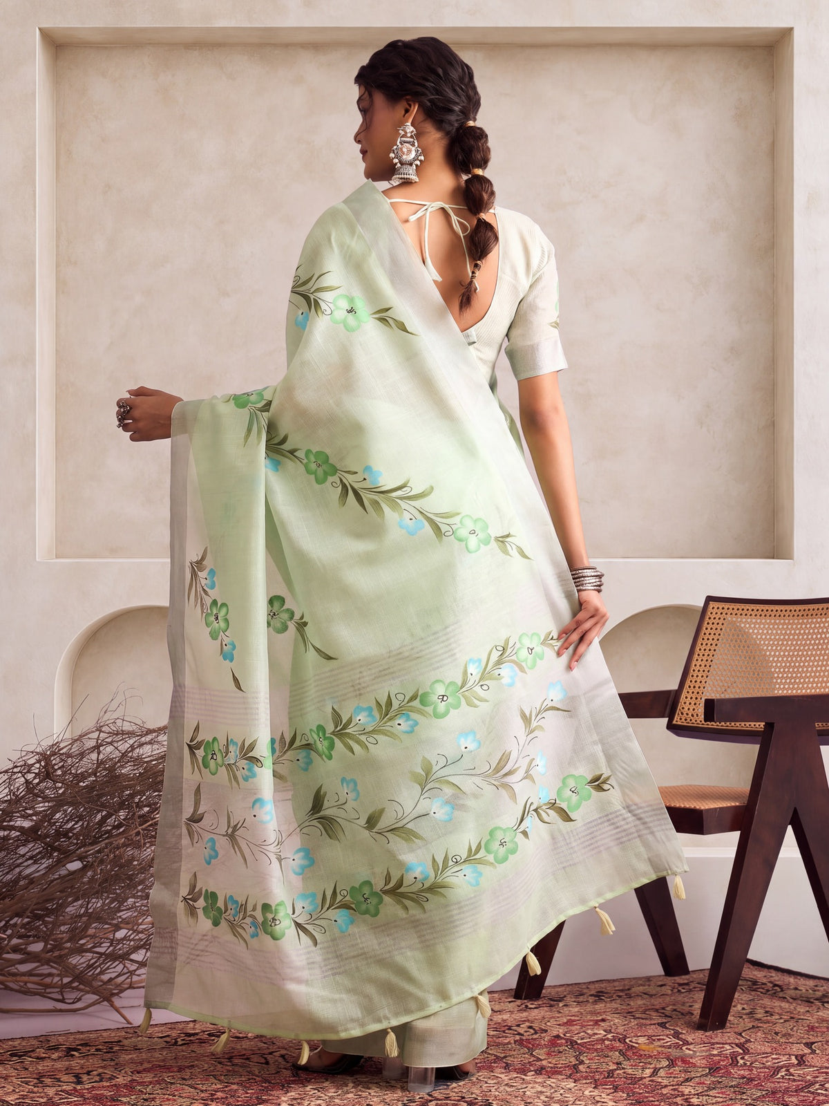 Turquoise Linen saree – detail view 2