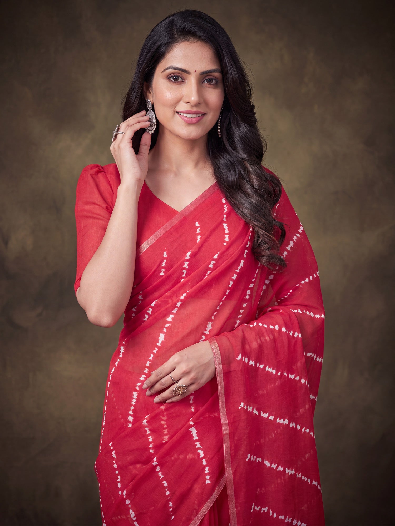 Red Cotton Linen saree – detail view 4