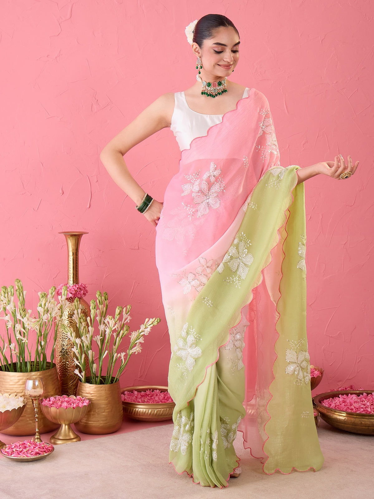 Pink Chiffon saree – detail view 2