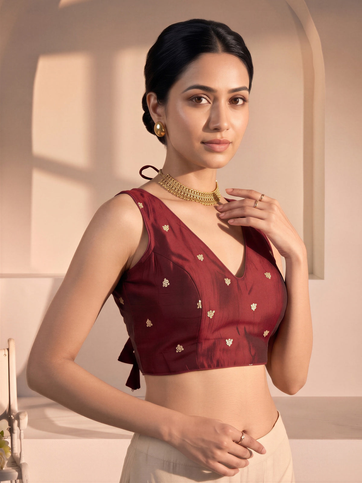 Maroon sequin embellished vichitra silk sleeveless readymade saree blouse with v neck view 2