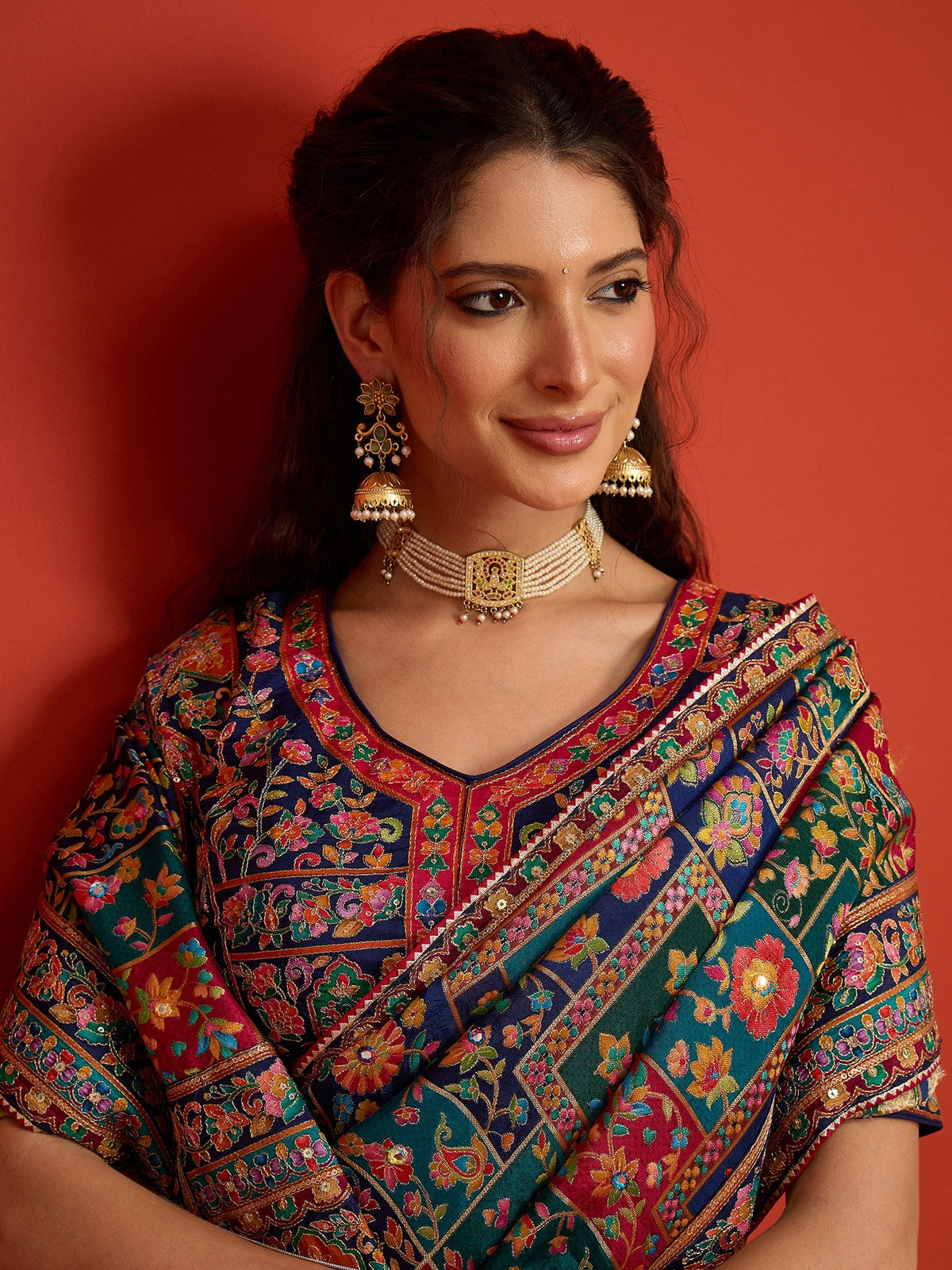 Multicolored Silk Blend saree – detail view 5