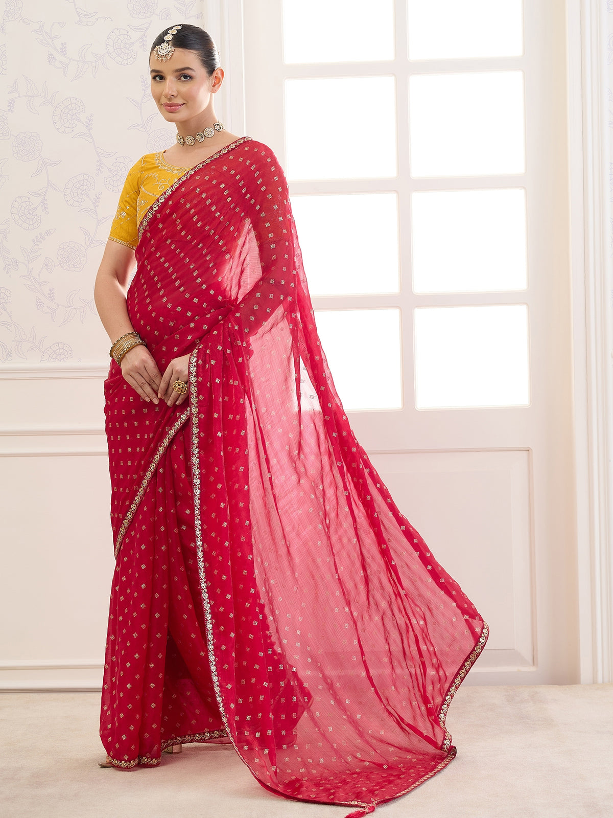 Red Chiffon saree – detail view 2