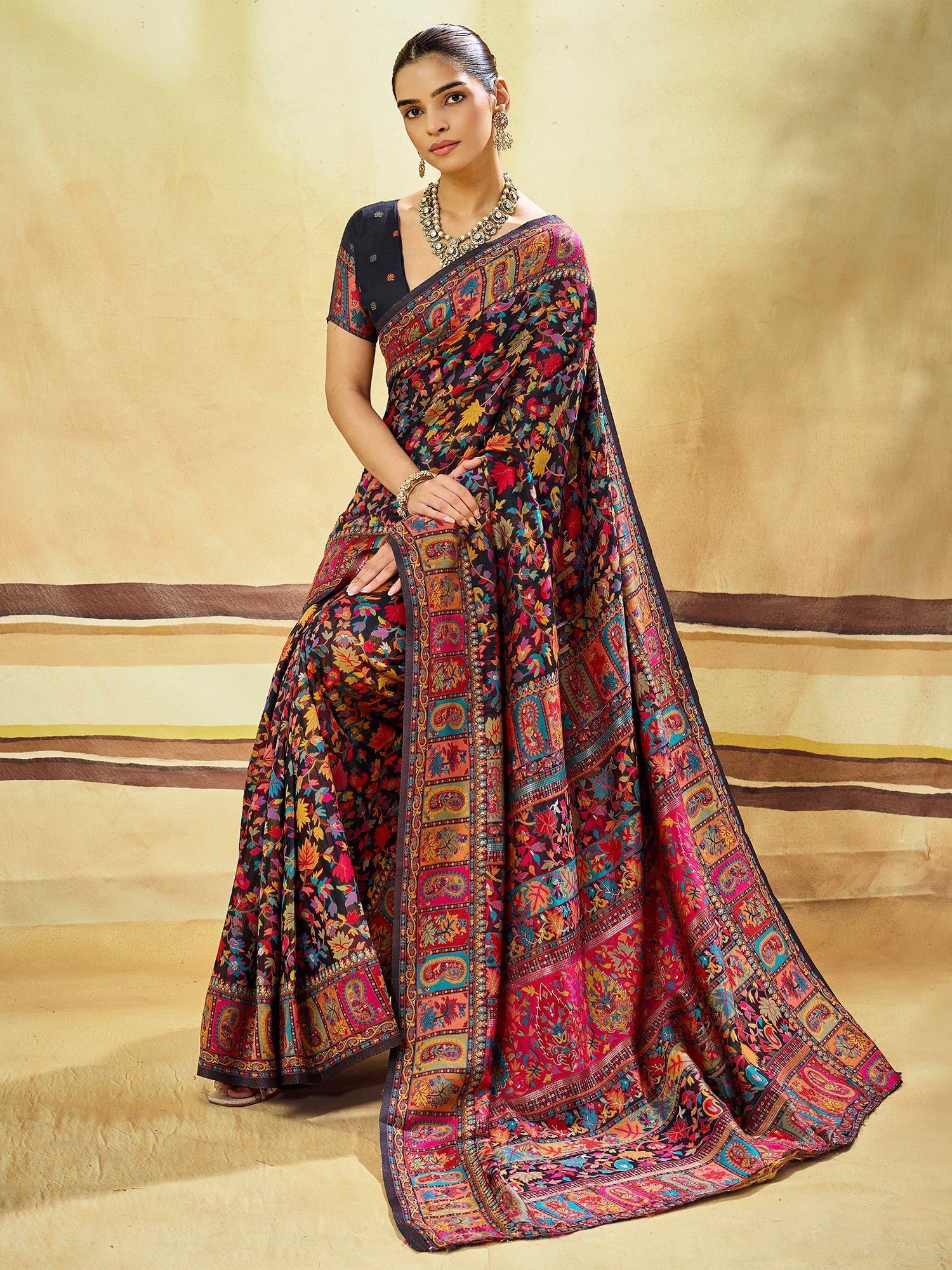 Black Muga Cotton saree – detail view 2