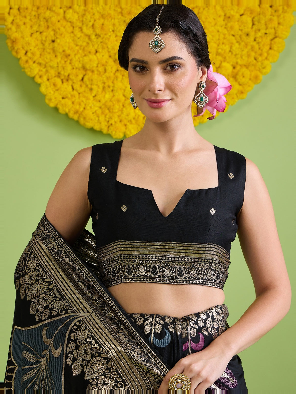 Black Silk Blend saree – detail view 3