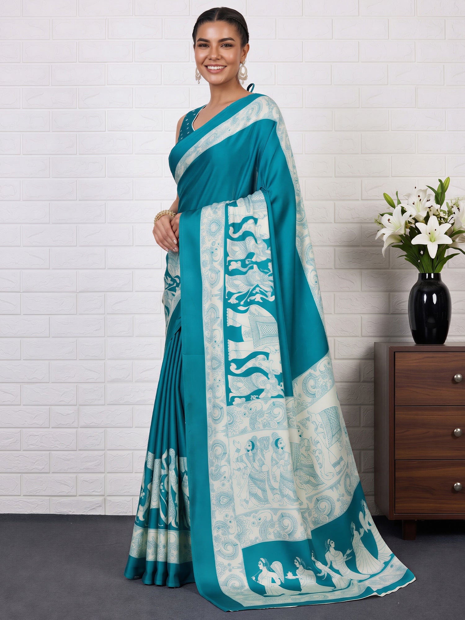 Turquoise Blue Satin saree – detail view 2