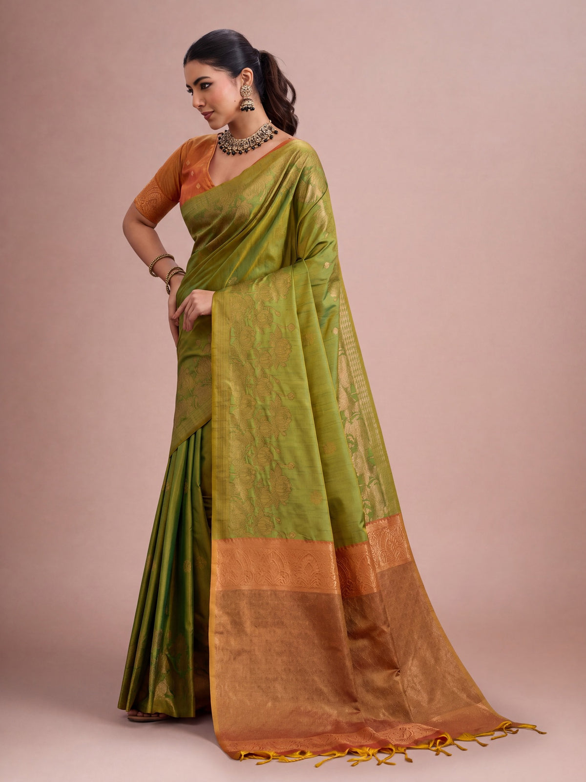 Green Tussar Silk saree – detail view 3