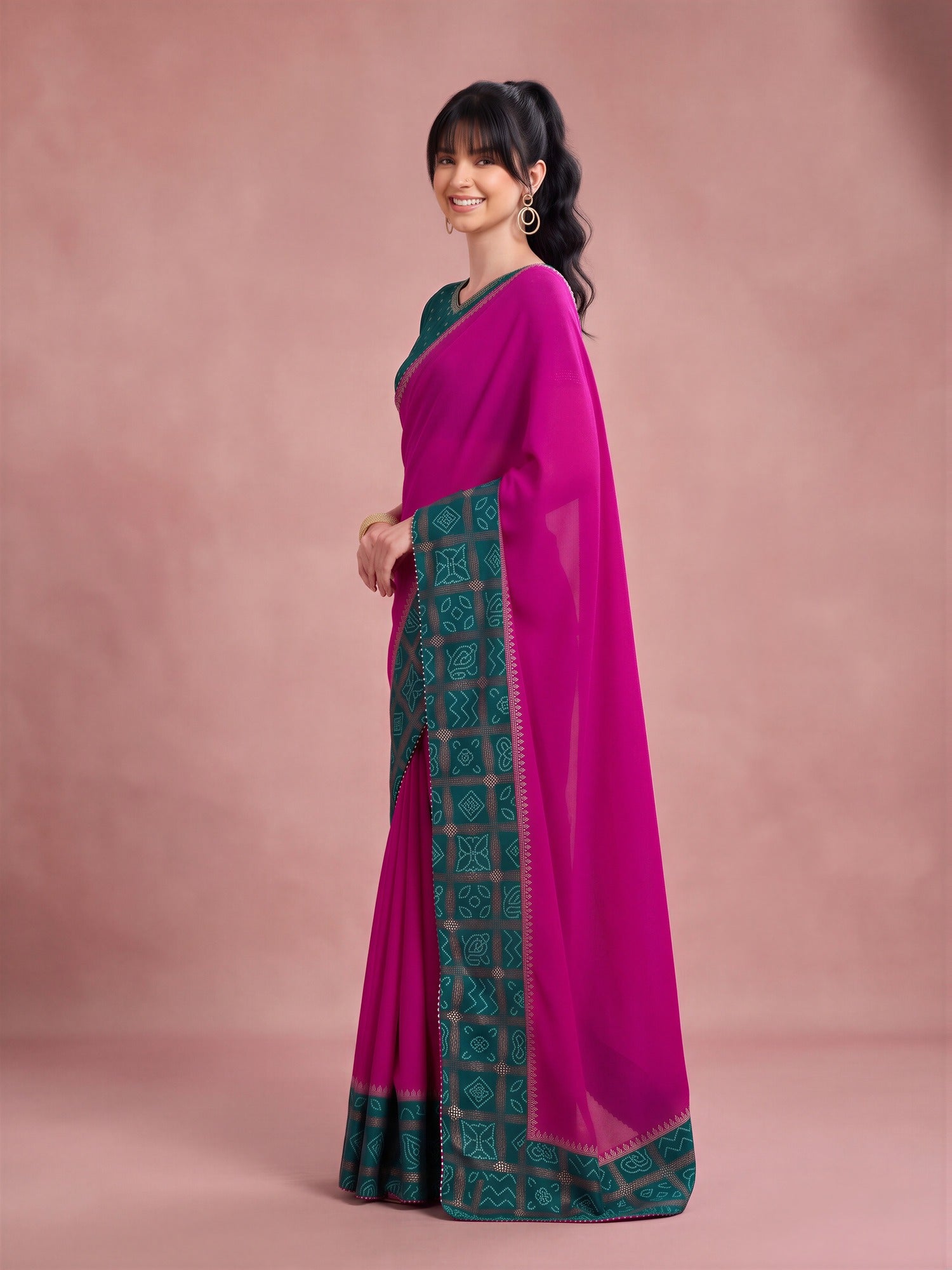 Magenta Vichitra Silk saree – detail view 2