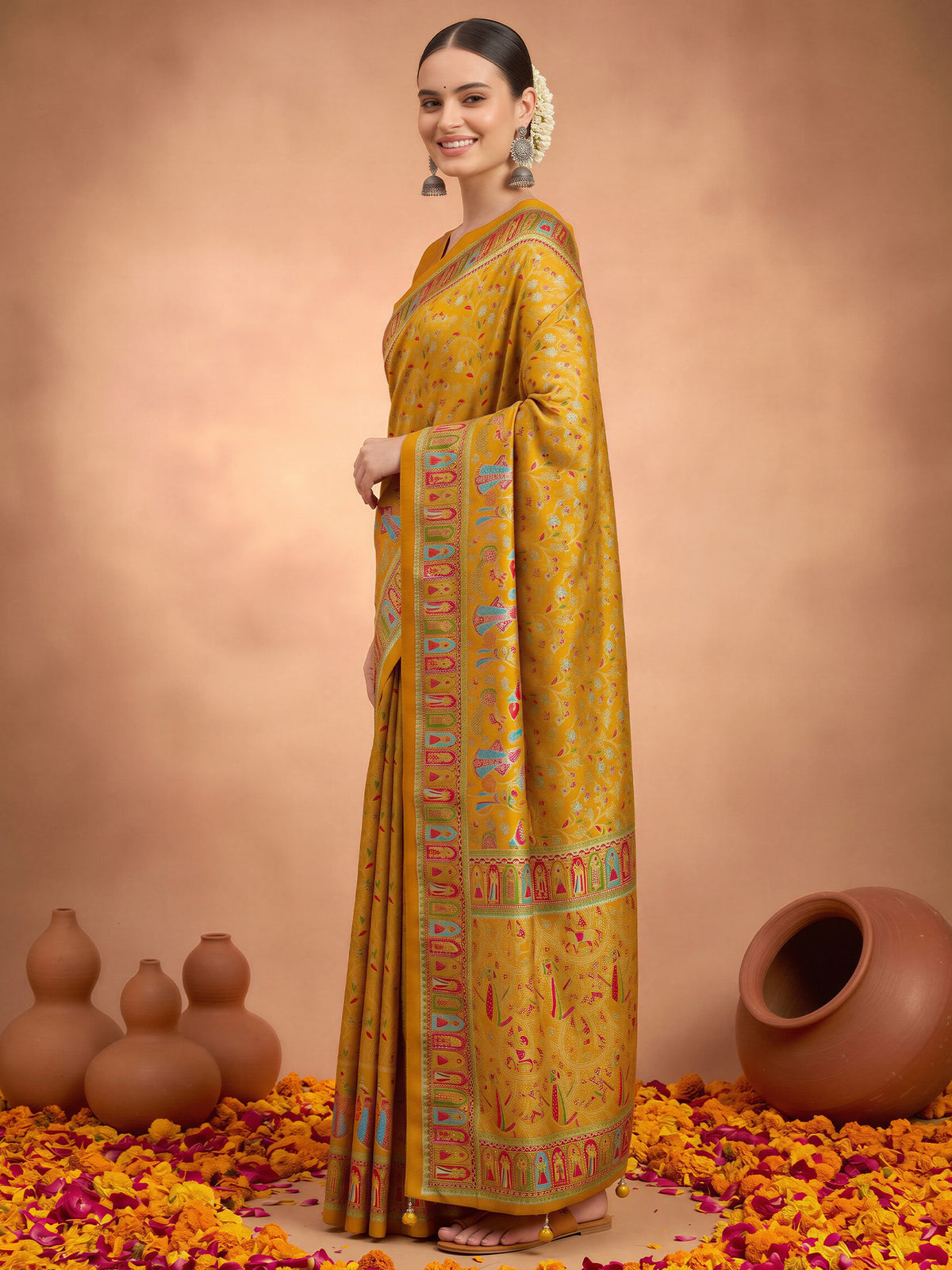 Mustard Silk Blend saree – detail view 3