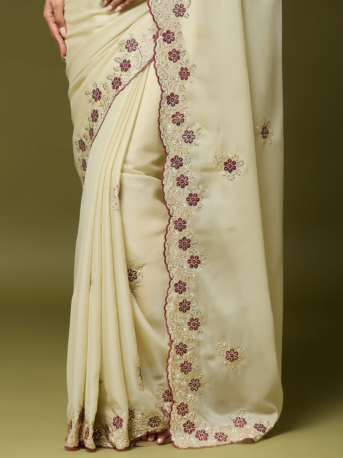Cream Georgette saree – detail view 5