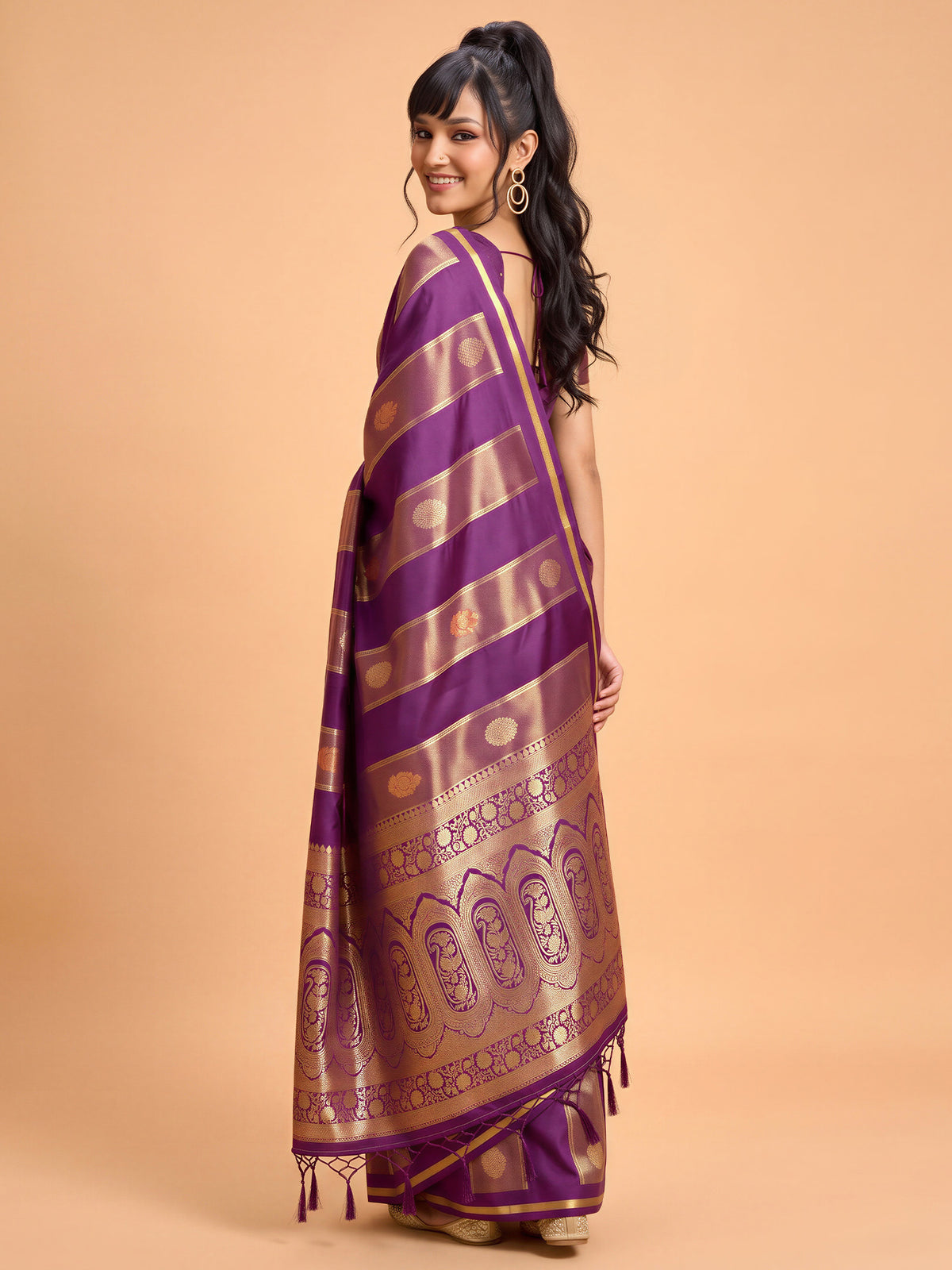 Wine Satin saree – detail view 1