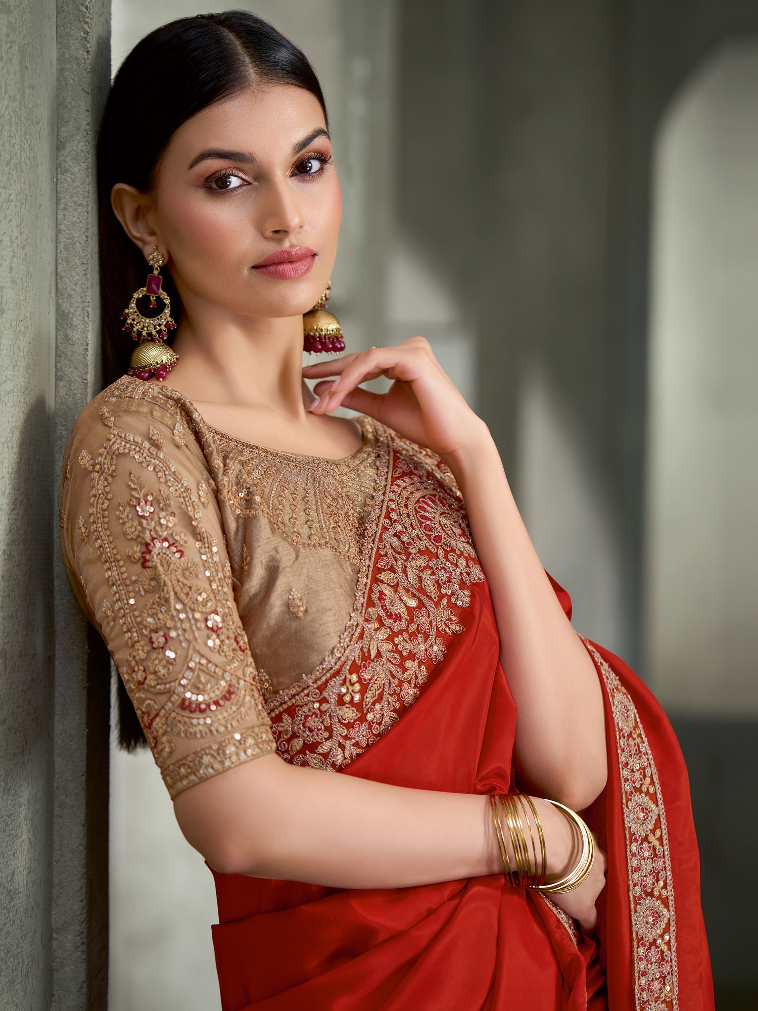 Orange Crepe saree – detail view 1
