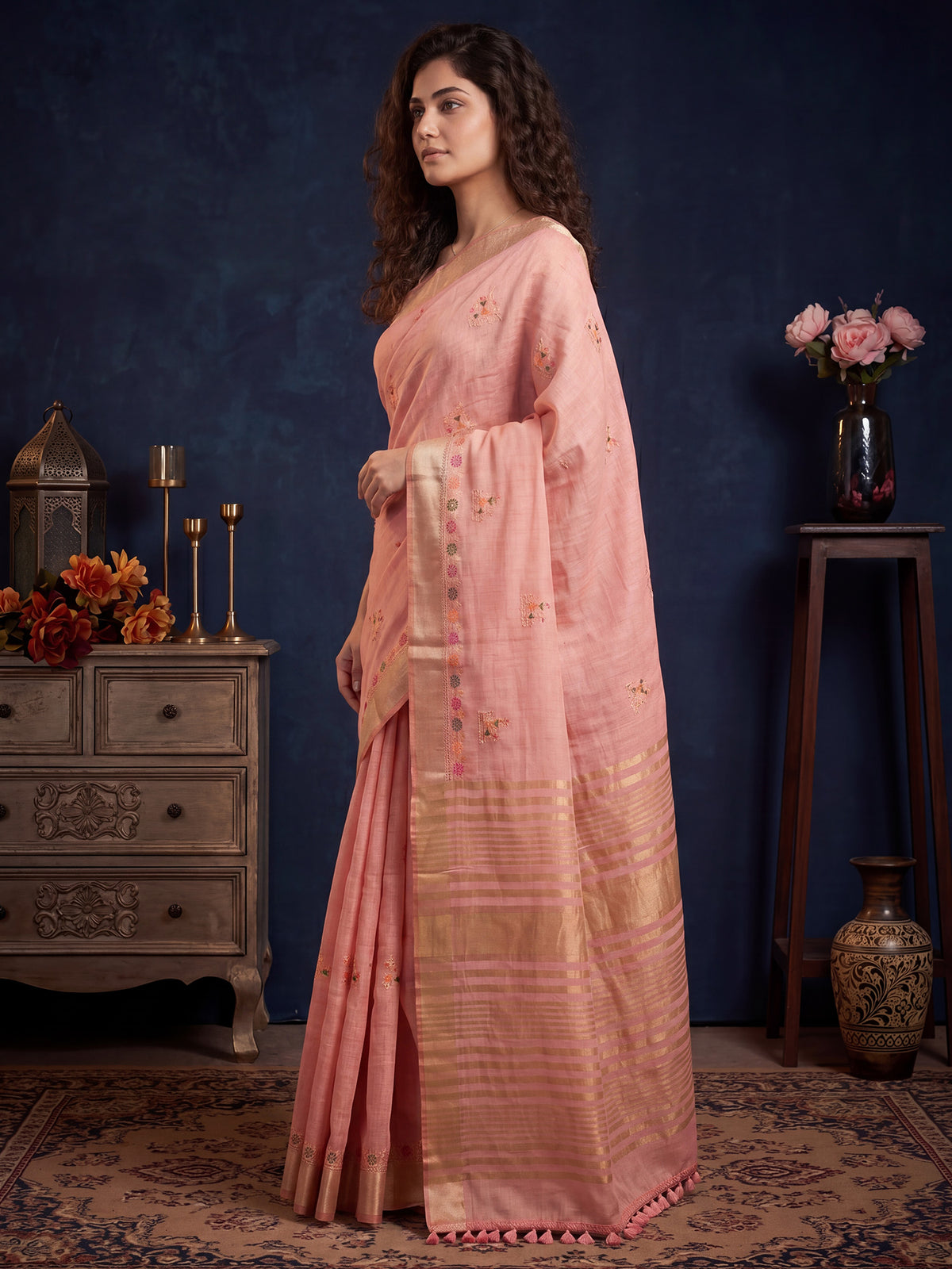 Pink Cotton Linen saree – detail view 2