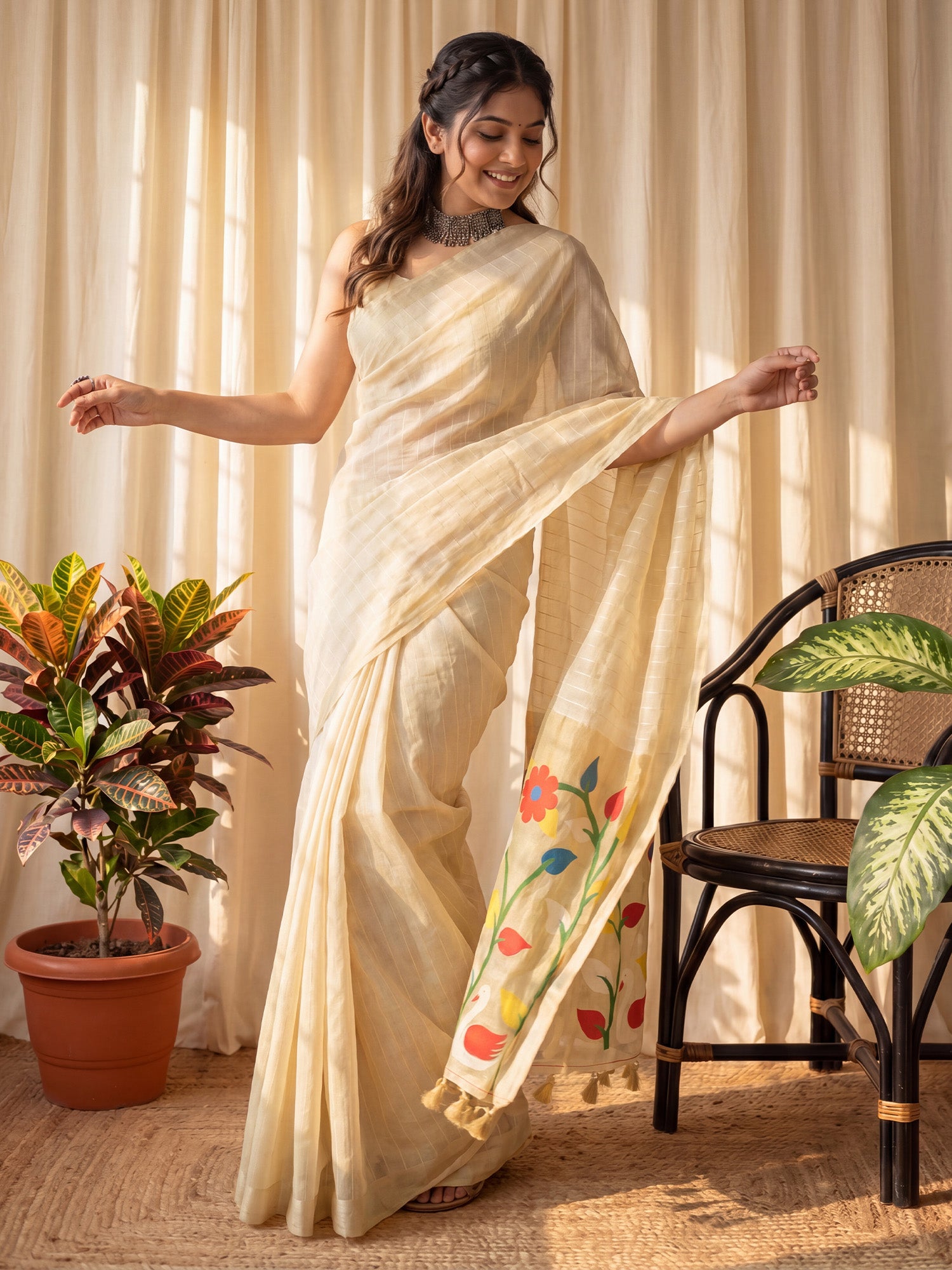 Cream Muga Silk saree – detail view 3