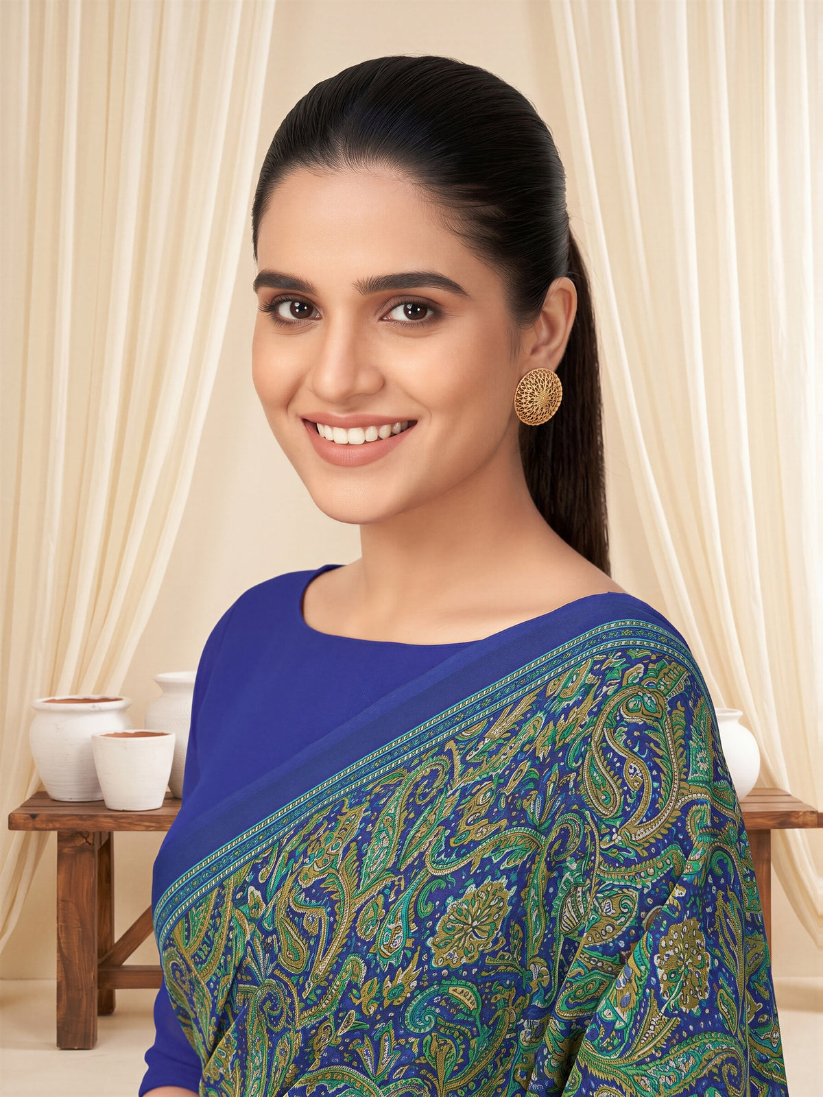 Navy Blue Crepe saree – detail view 4