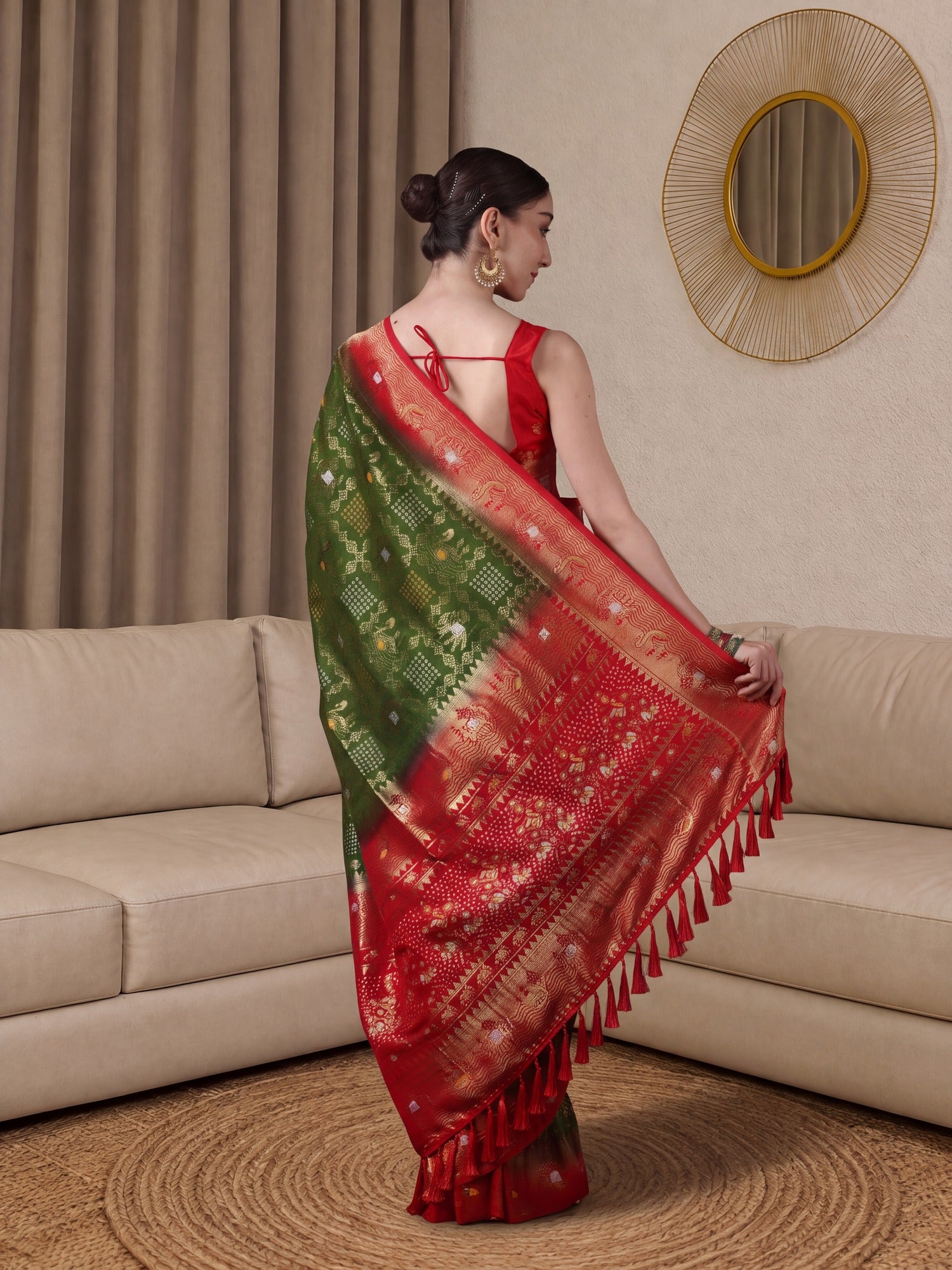 Light Green Dola Silk saree – detail view 3