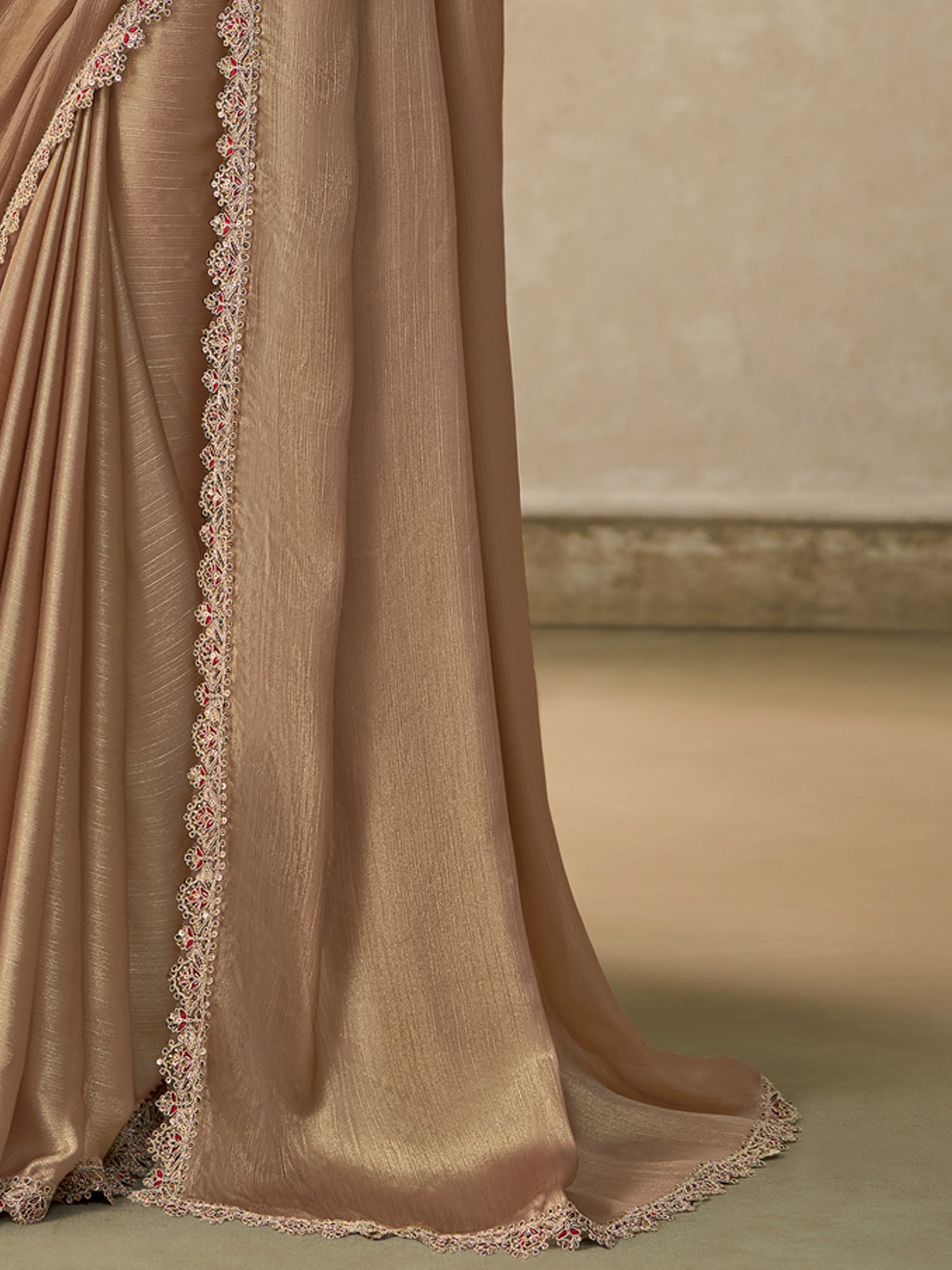 Gold Chiffon saree – detail view 4