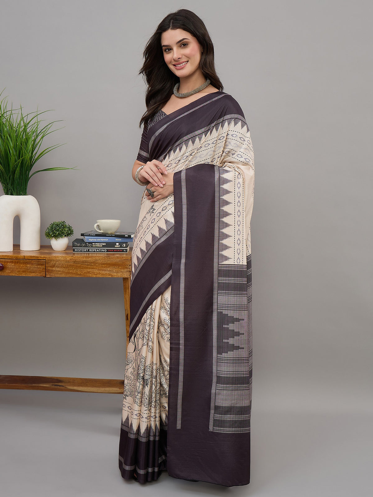 Off White soft silk saree view 4