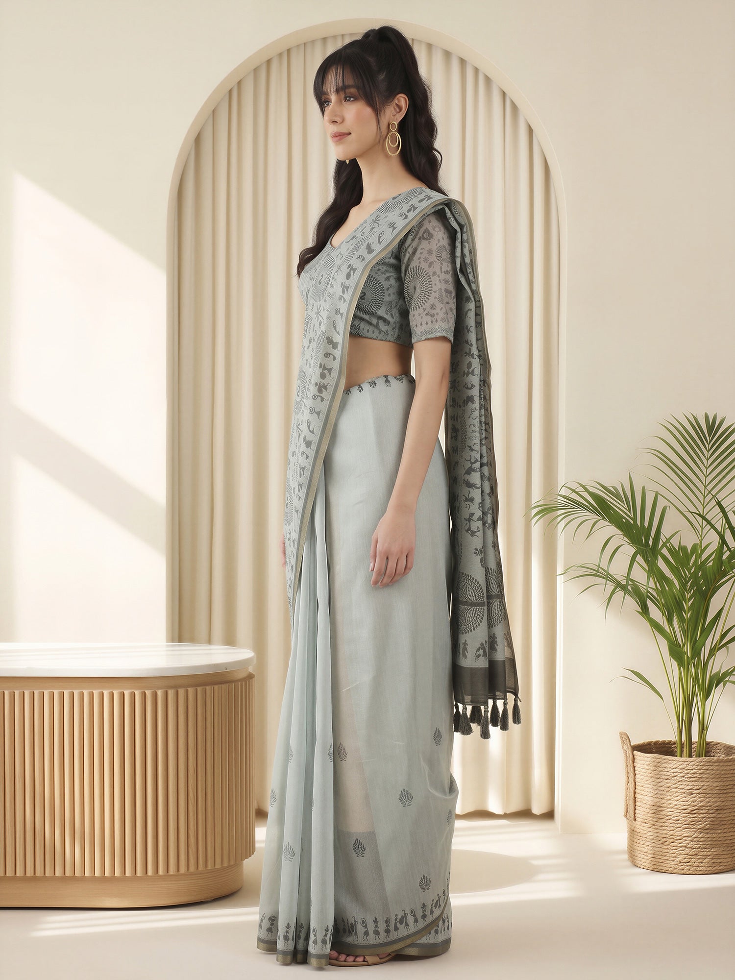Grey Cotton Linen saree – detail view 1