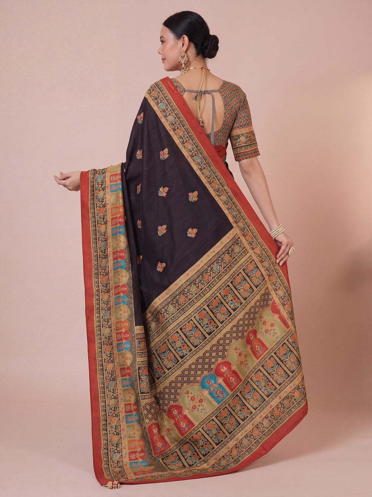Black Silk Blend saree – detail view 1