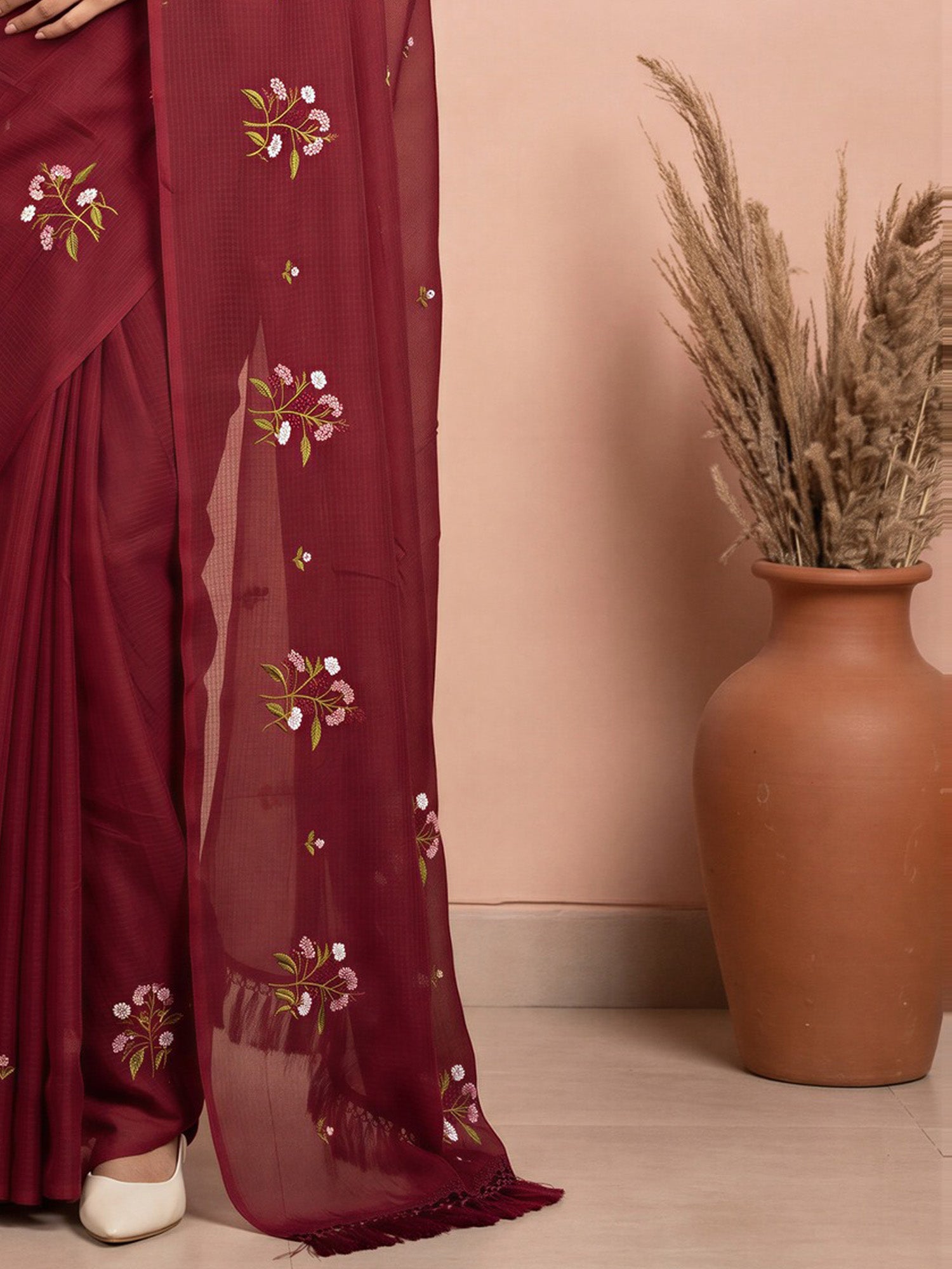 Maroon Kota Doria Cotton saree – detail view 5
