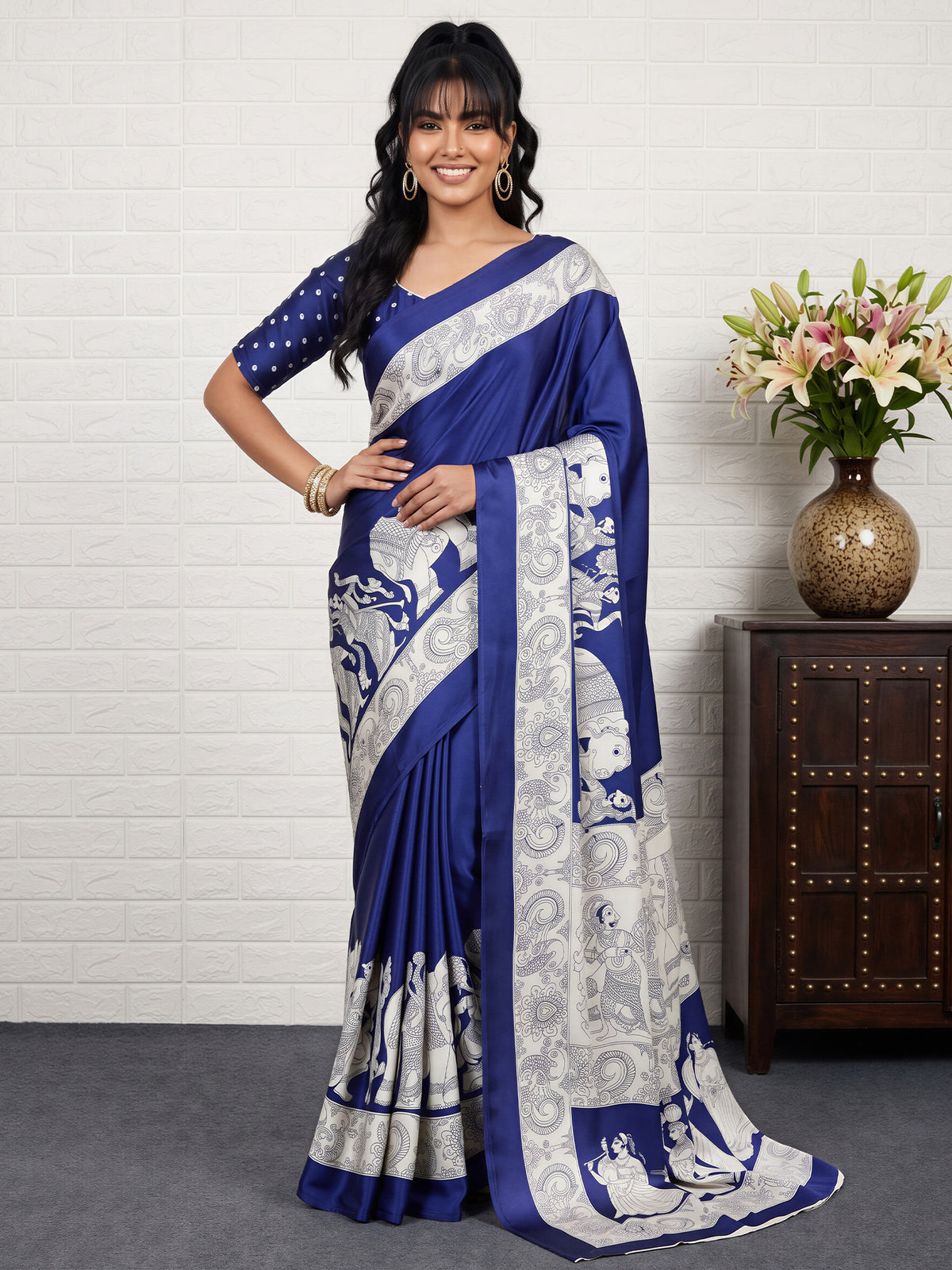 Blue Satin saree – detail view 3