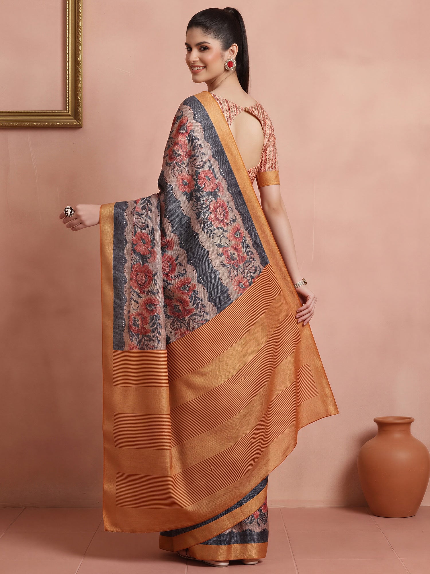 Rust Cotton Blend saree – detail view 1
