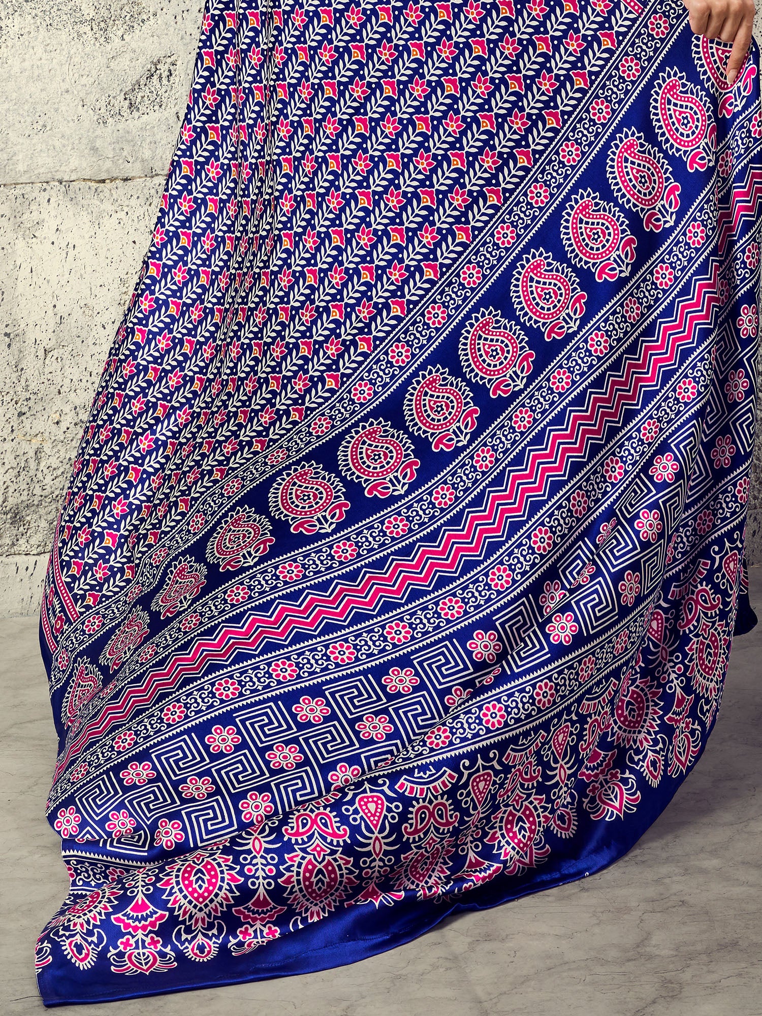 Navy Blue Satin saree – detail view 4