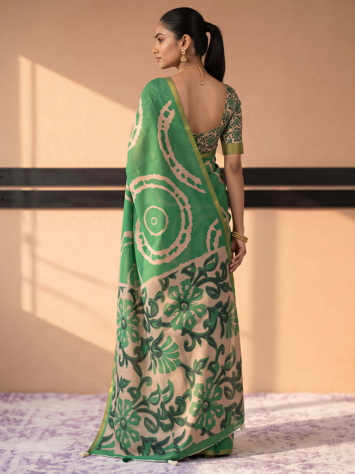 Light Green Cotton Blend saree – detail view 1
