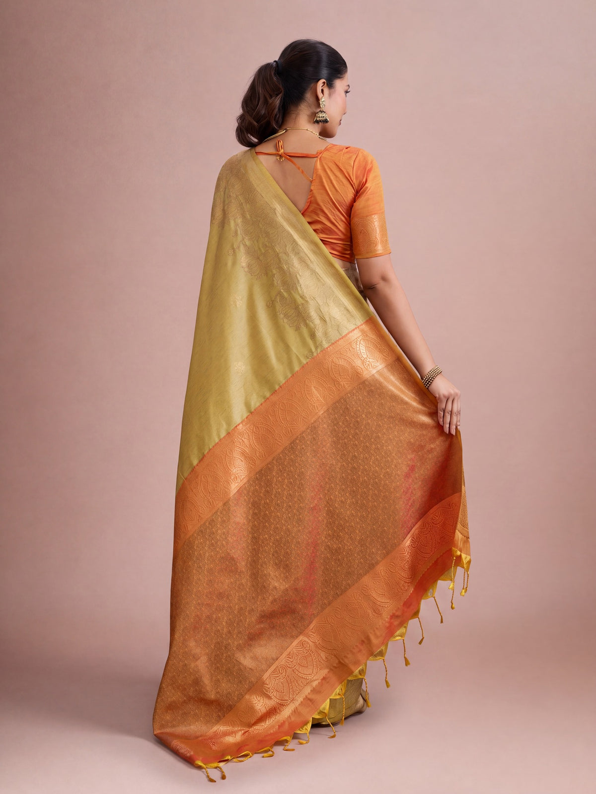 Mustard Tussar Silk saree – detail view 4