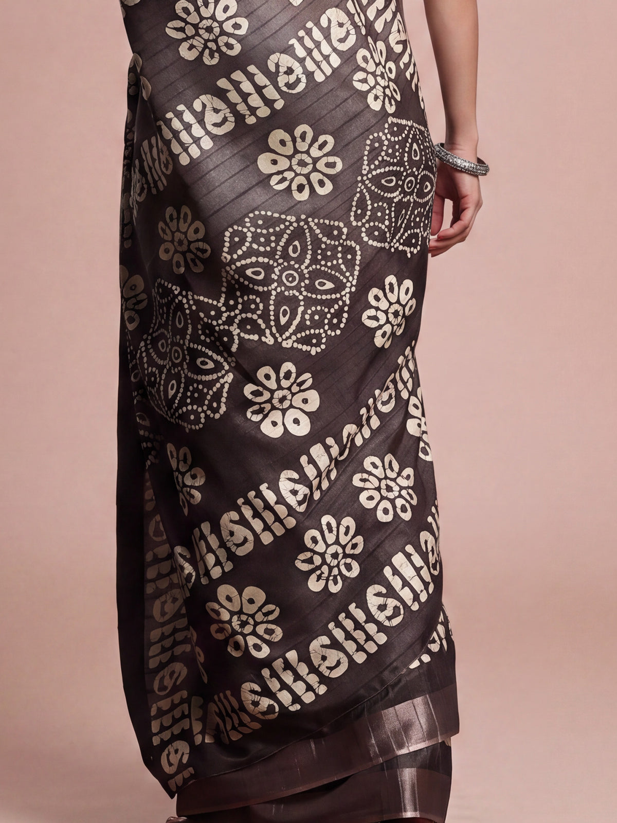 Charcoal Grey Silk Blend saree – detail view 5