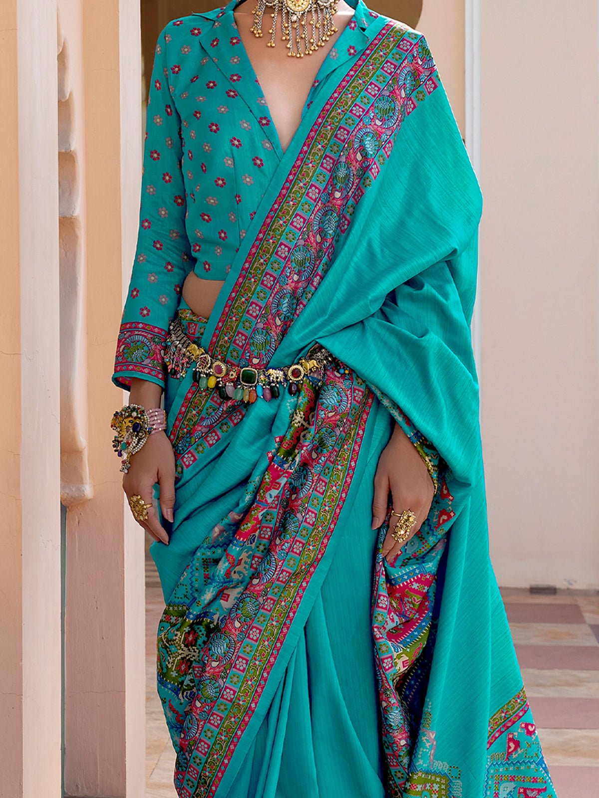 Turquoise Silk Blend saree – detail view 3