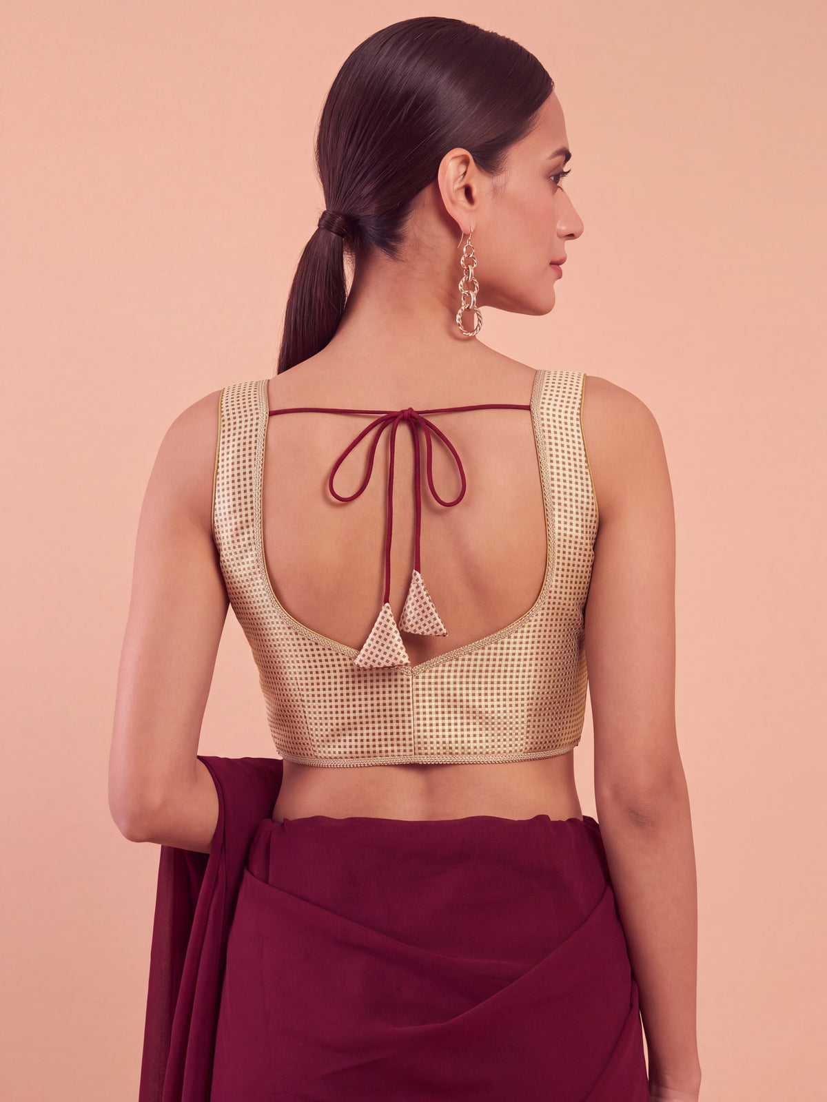 Maroon woven metallic jacquard sleeveless readymade saree blouse with sweetheart neck view 3