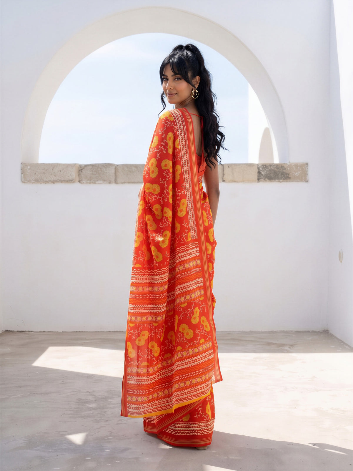 Orange Crepe saree – detail view 1