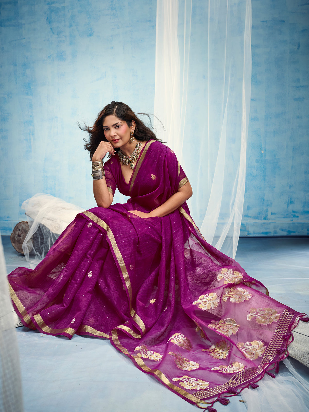 Magenta Muga Silk saree – detail view 2