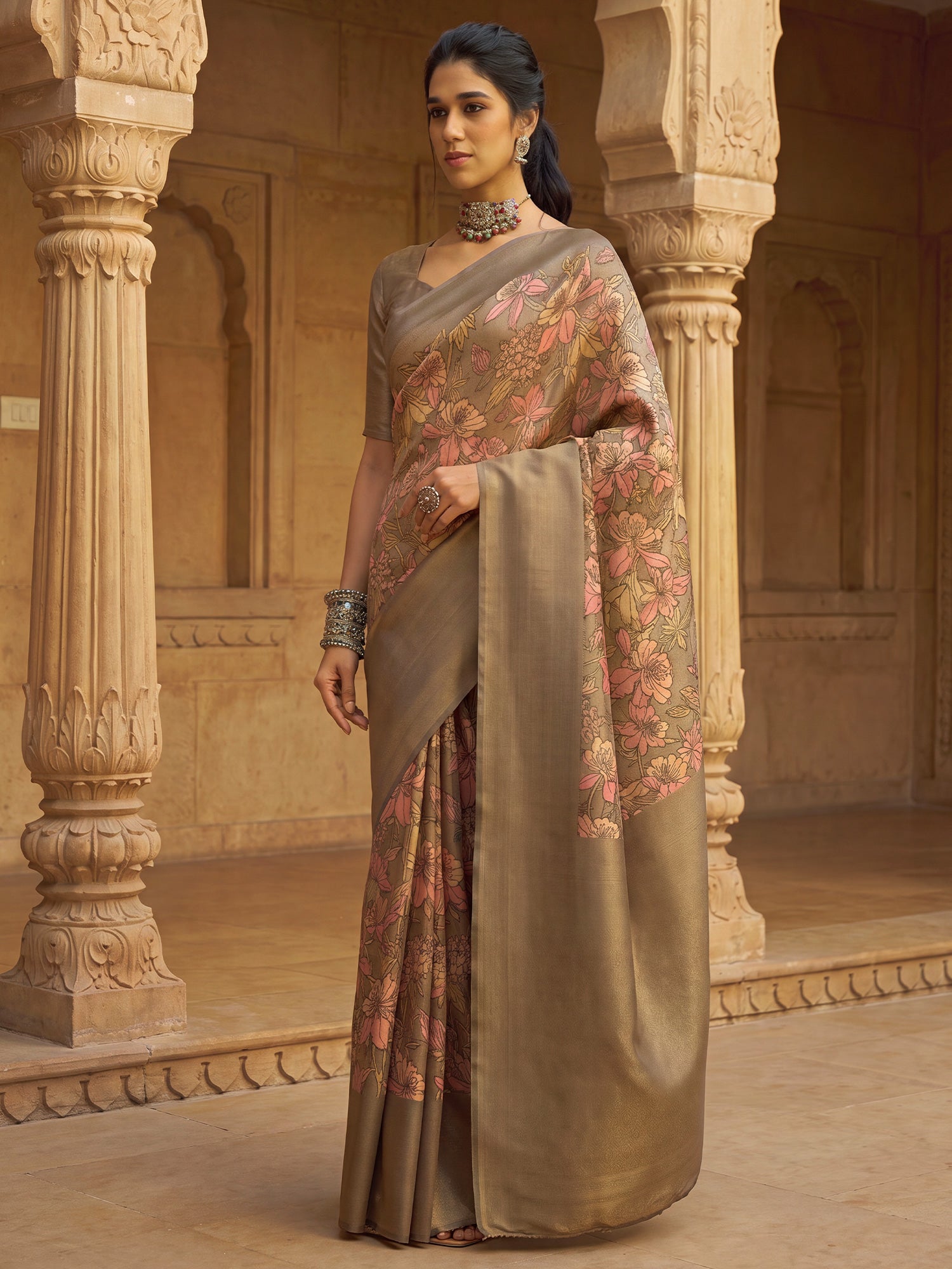Tan Silk Blend saree – detail view 2