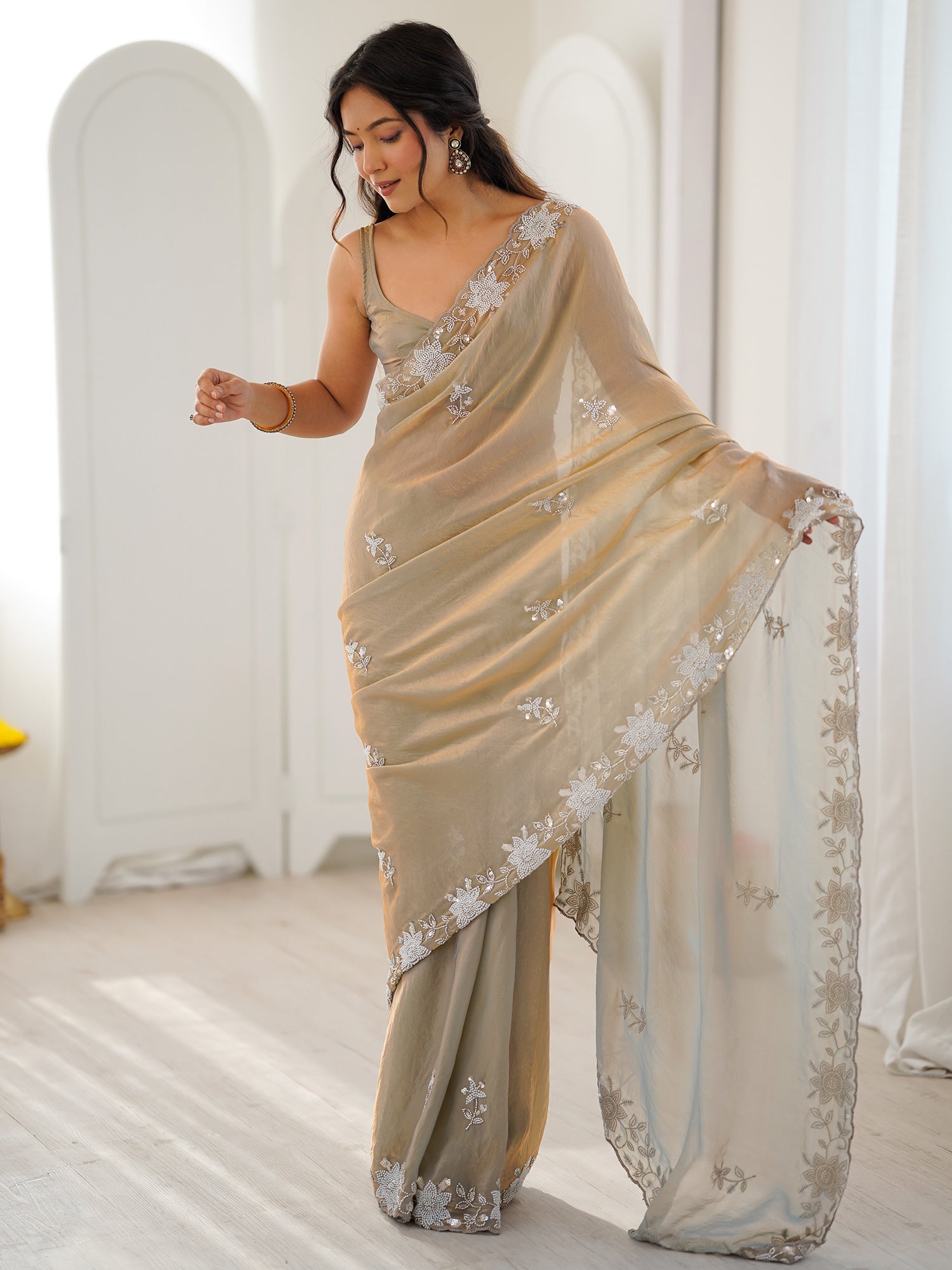 Metallic Satin saree – detail view 2