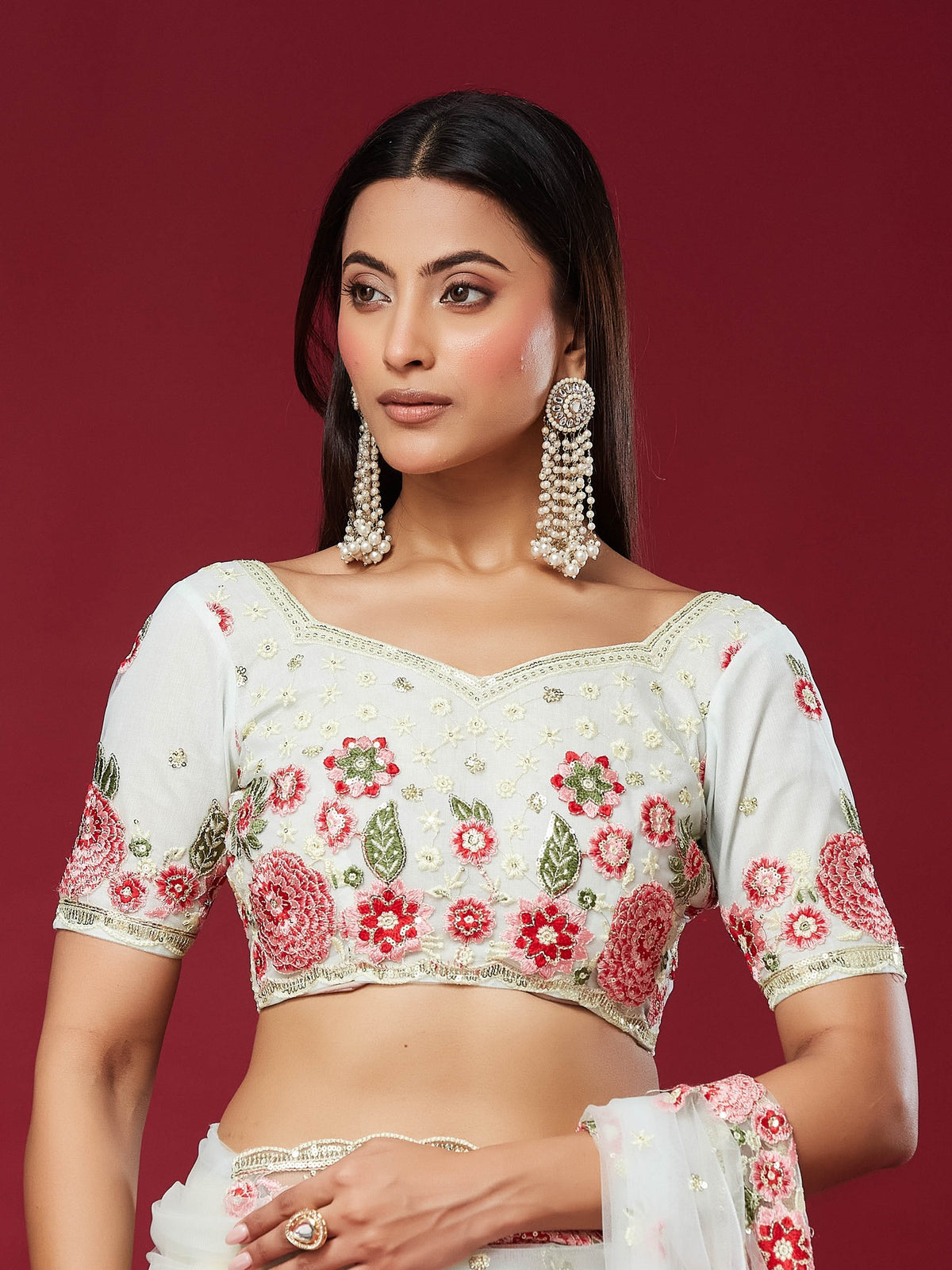 White Net saree – detail view 2
