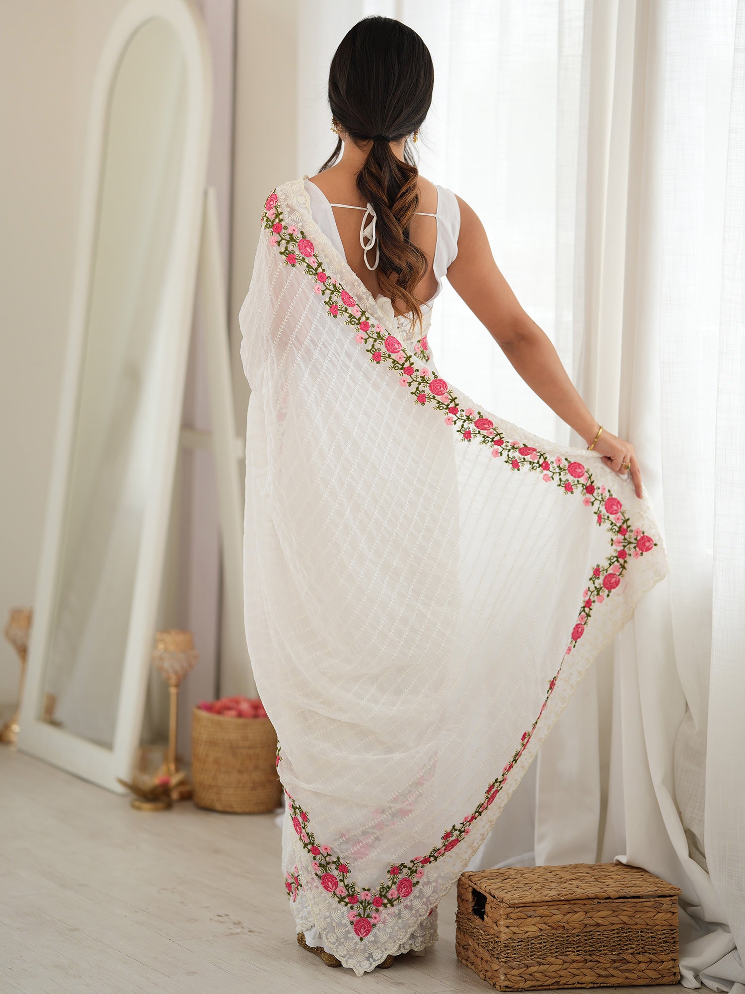 White Georgette saree – detail view 1