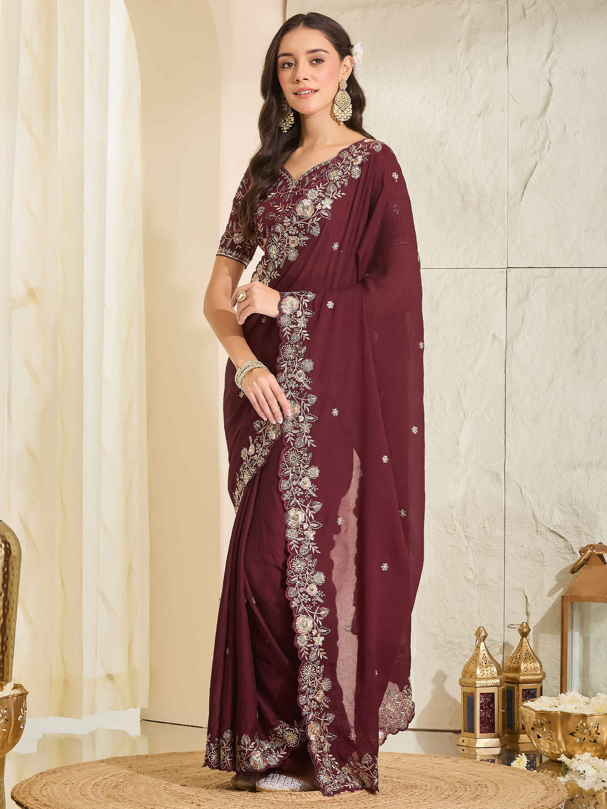 Maroon Georgette saree – detail view 2