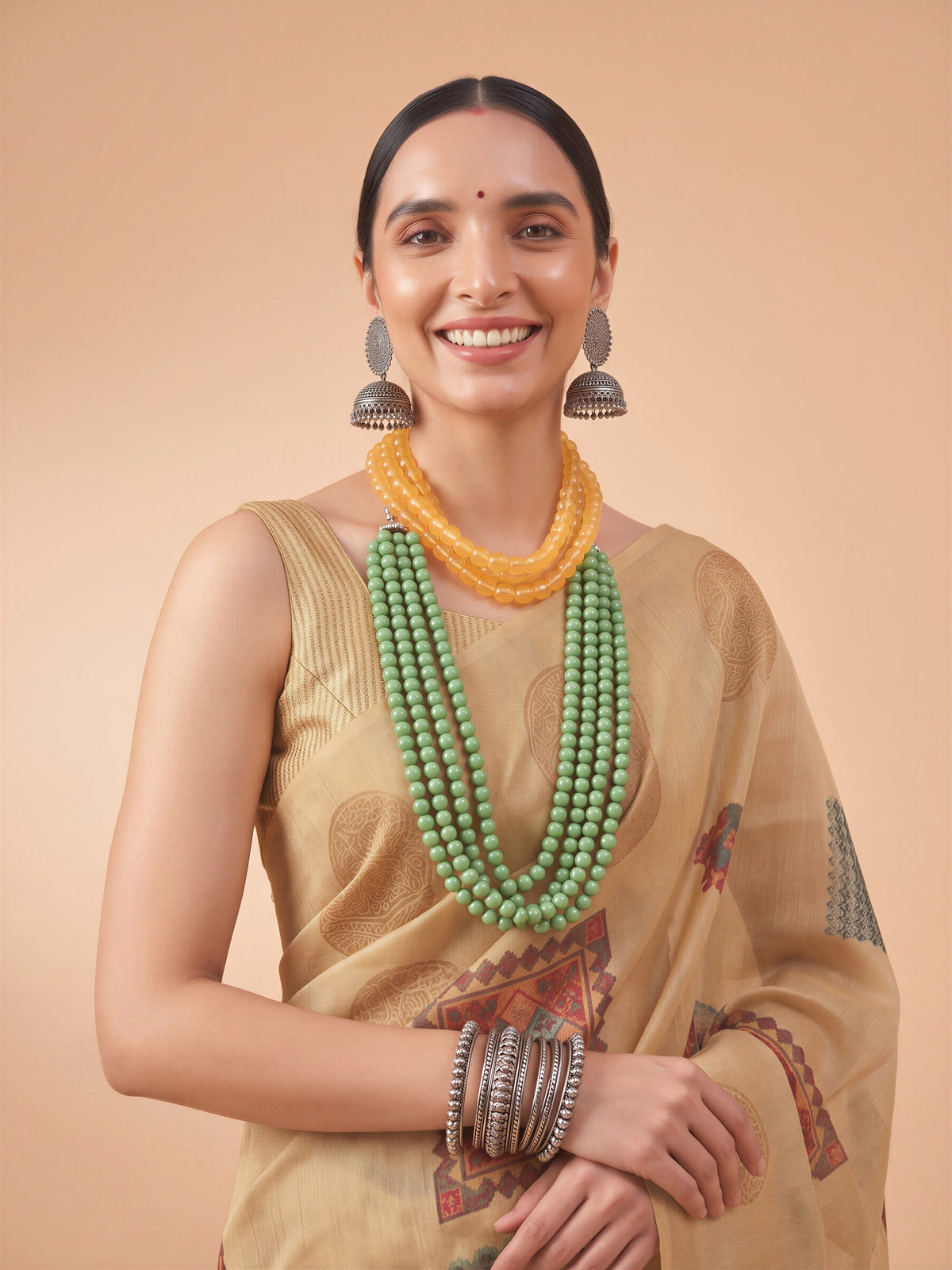 Beige Tissue saree – detail view 4